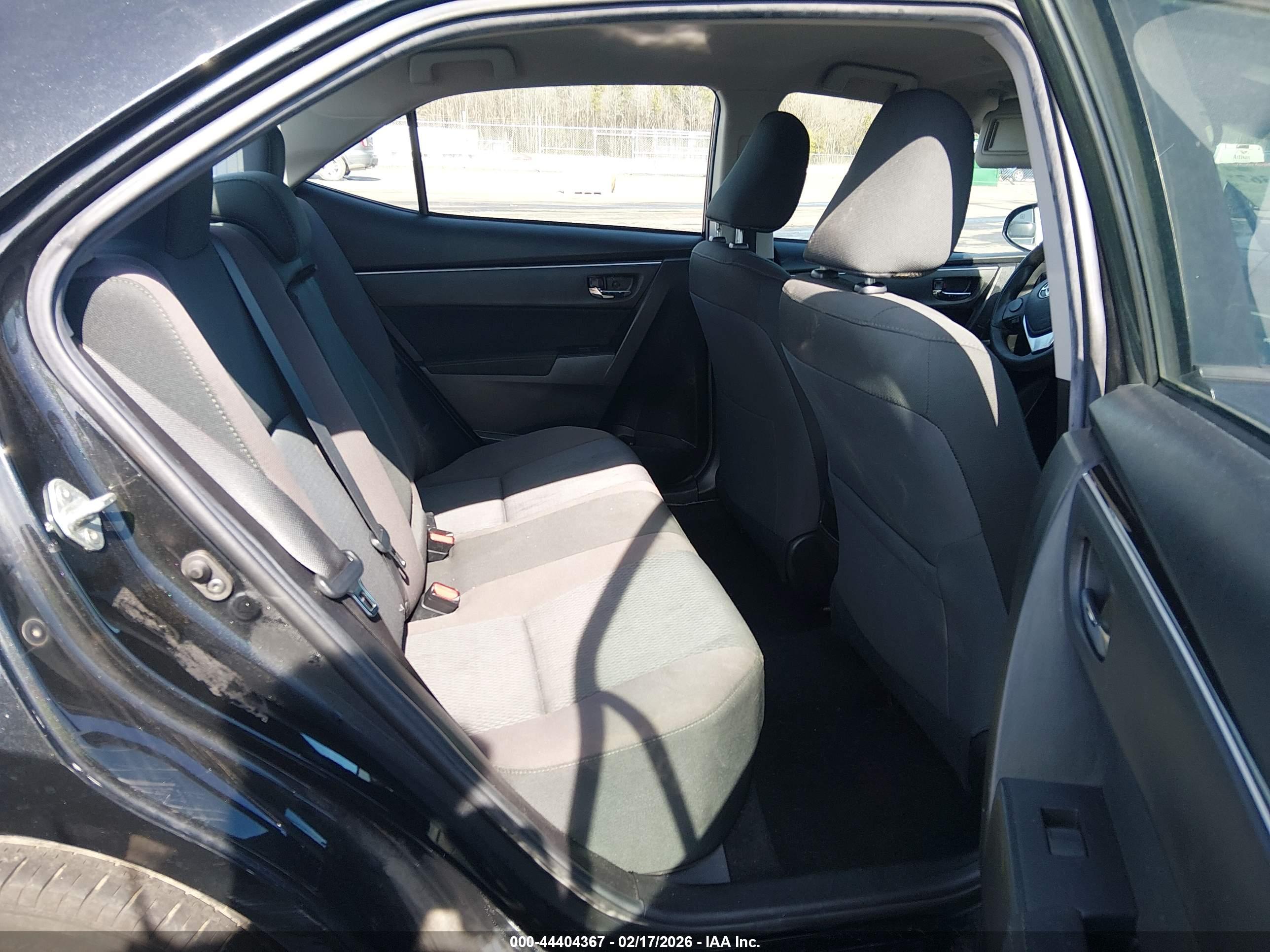 TOYOTA COROLLA image 8