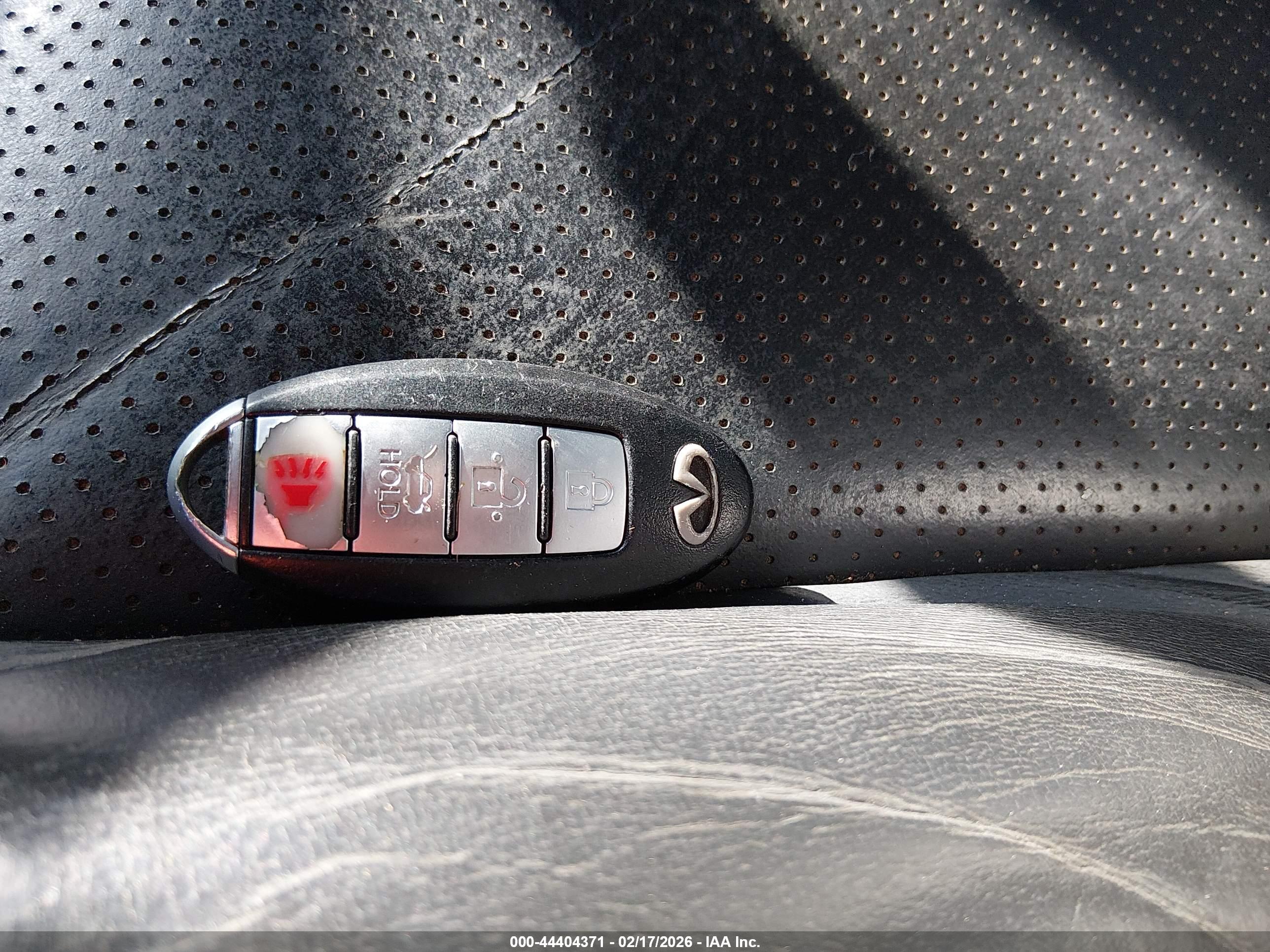 INFINITI G37X image 11