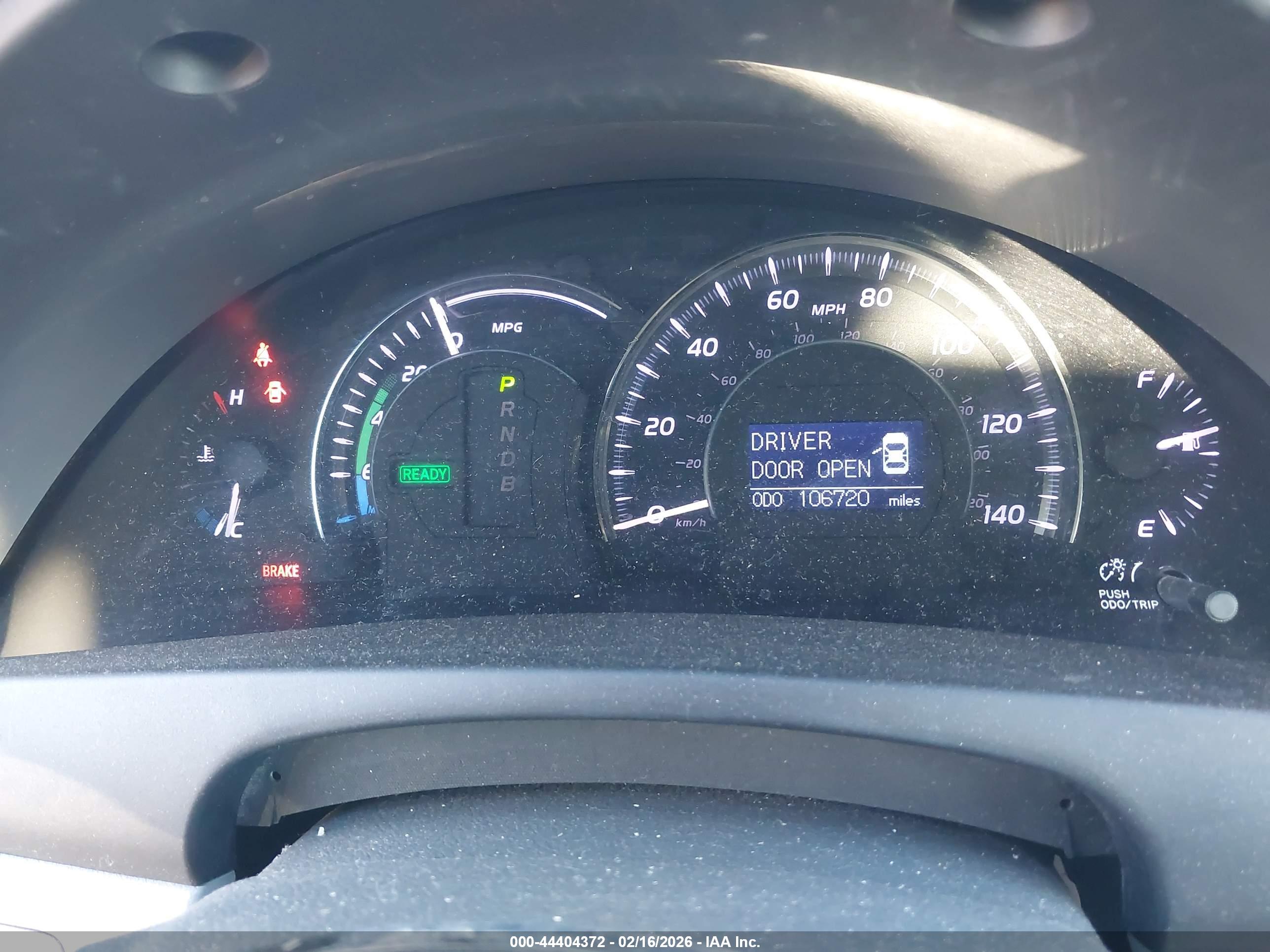 TOYOTA CAMRY image 7