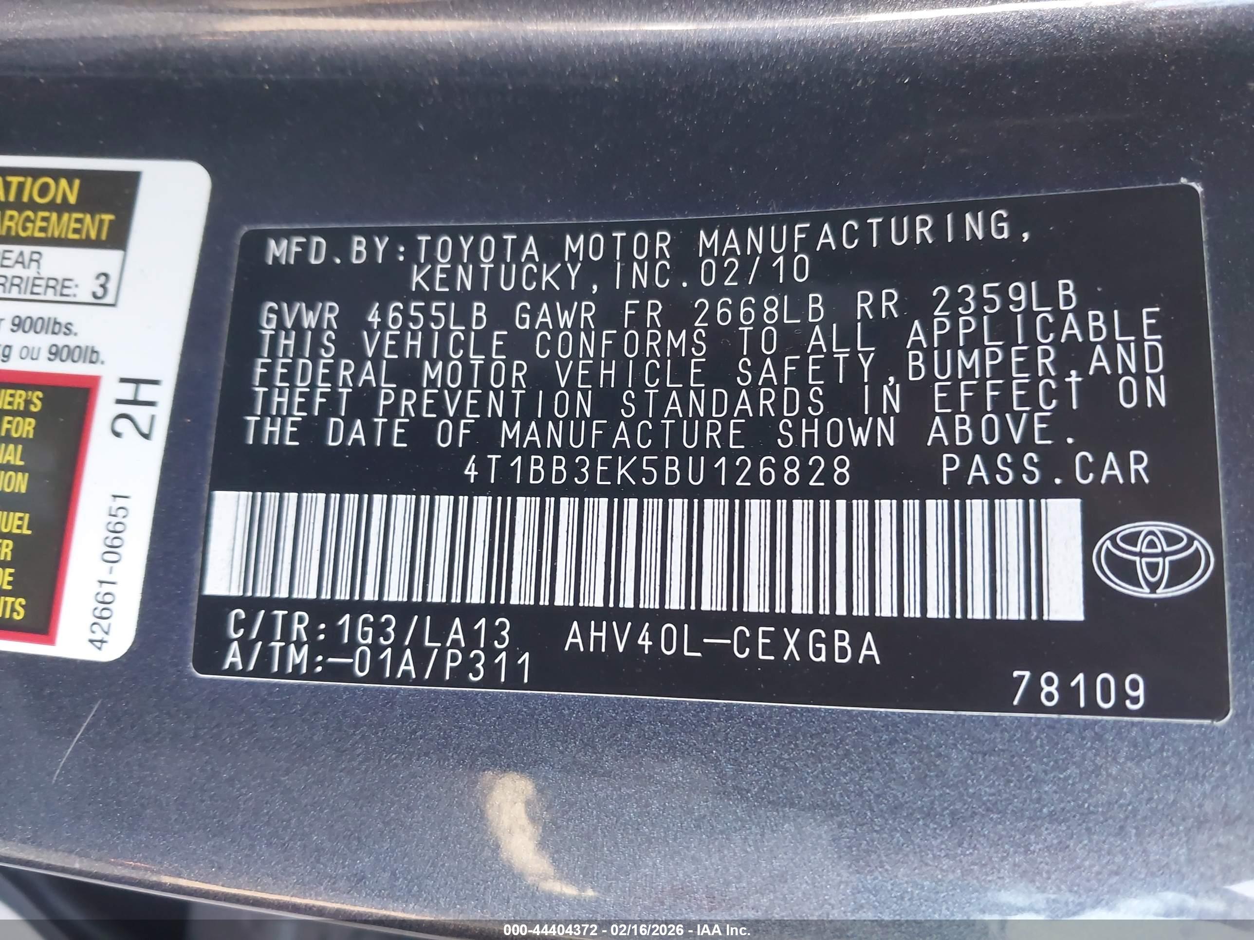 TOYOTA CAMRY image 9
