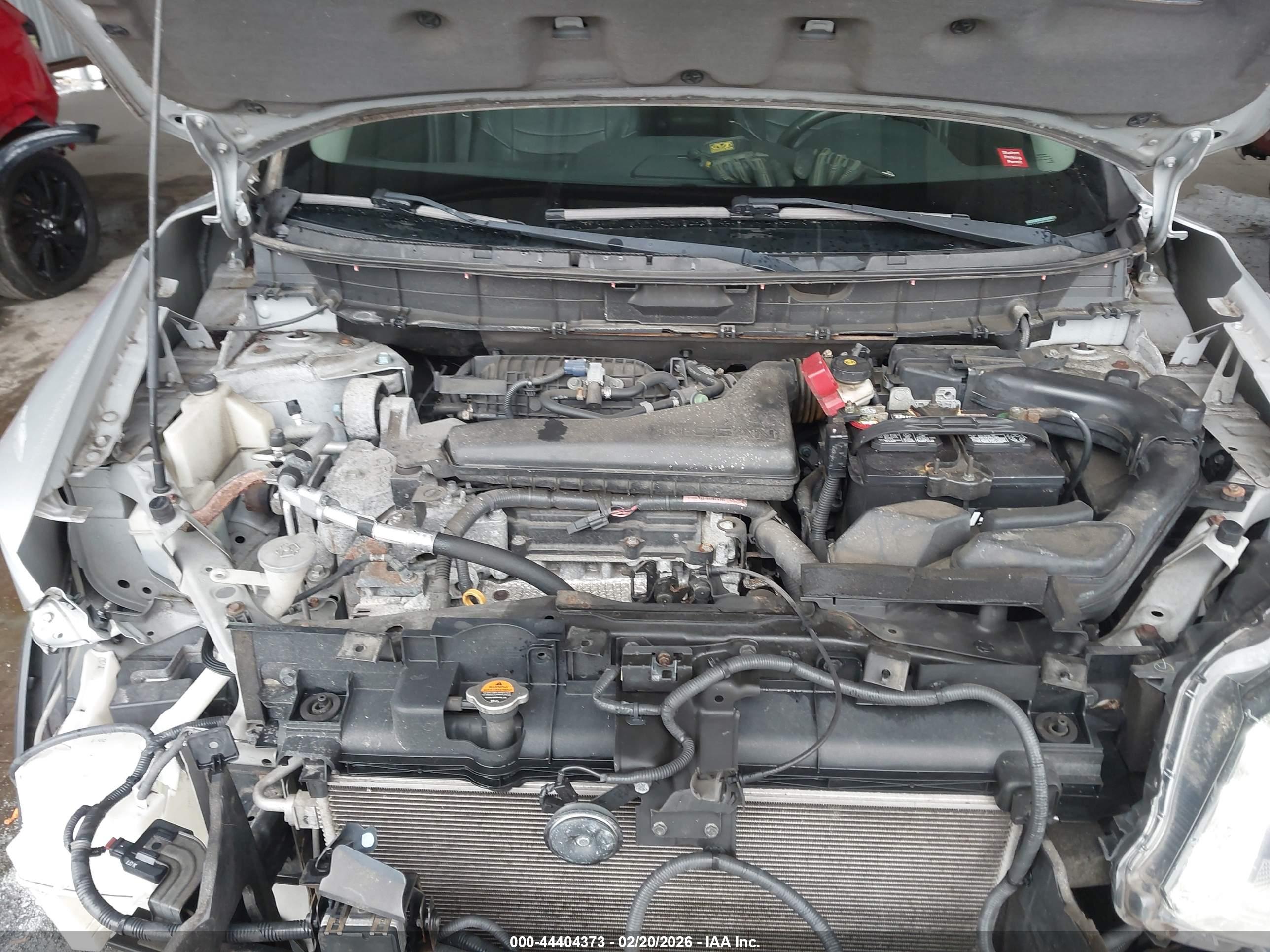 NISSAN ROGUE image 10