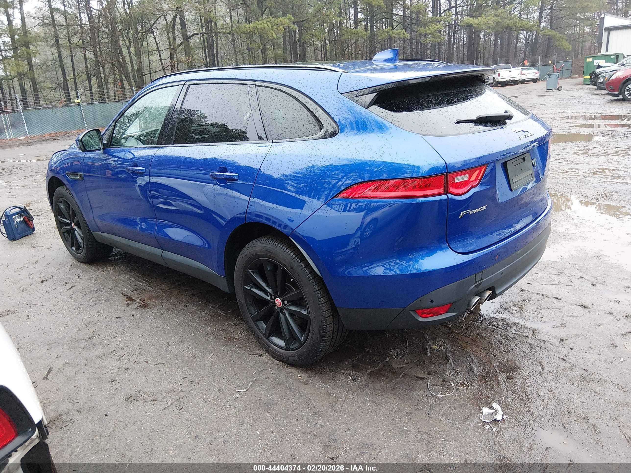 JAGUAR F-PACE image 3