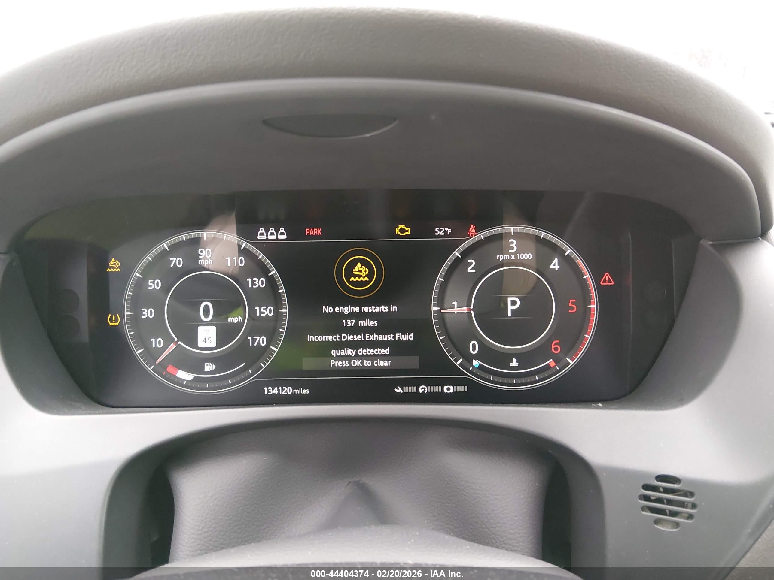 JAGUAR F-PACE image 7