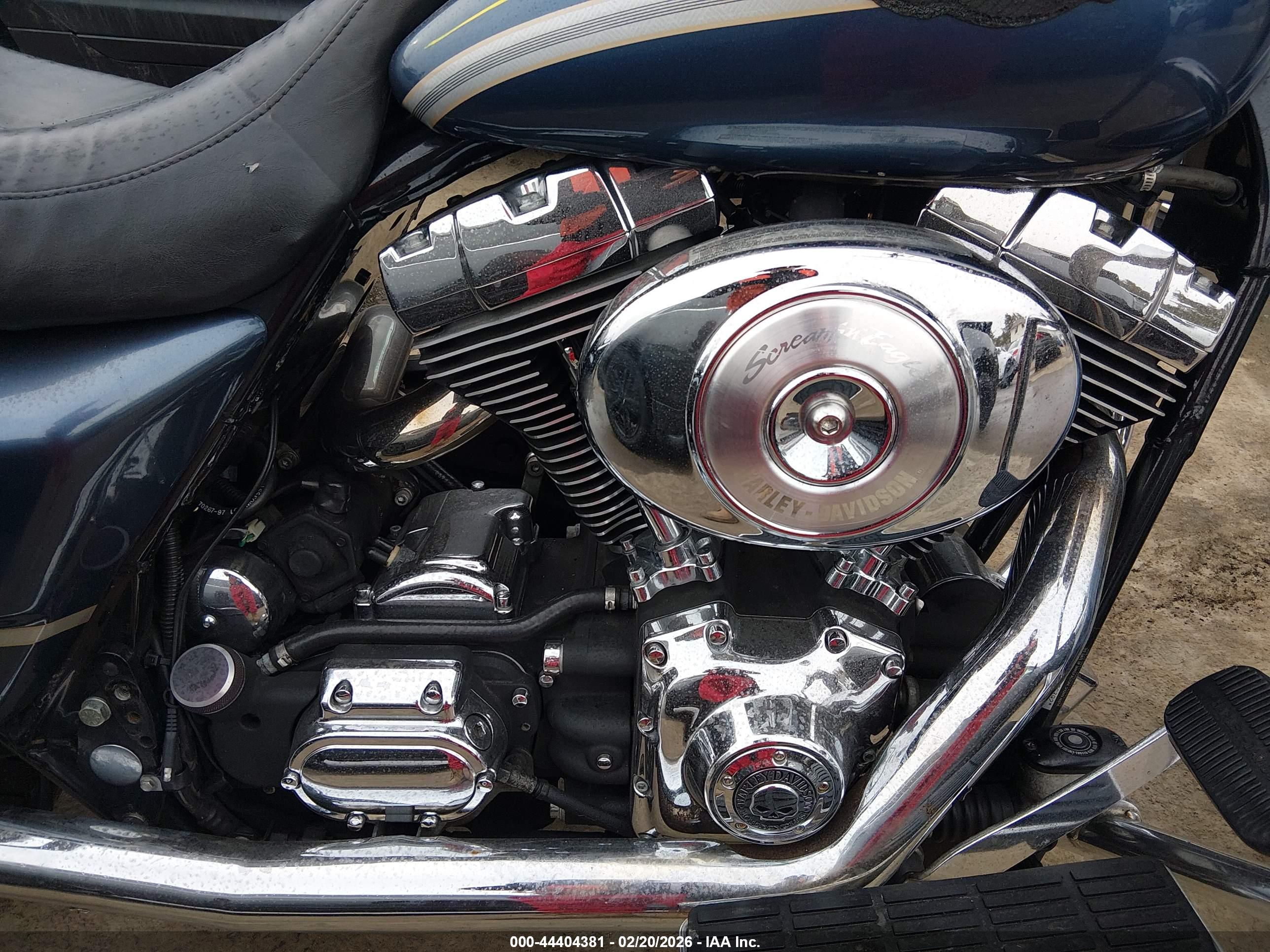 HARLEY-DAVIDSON FLHTCI image 8