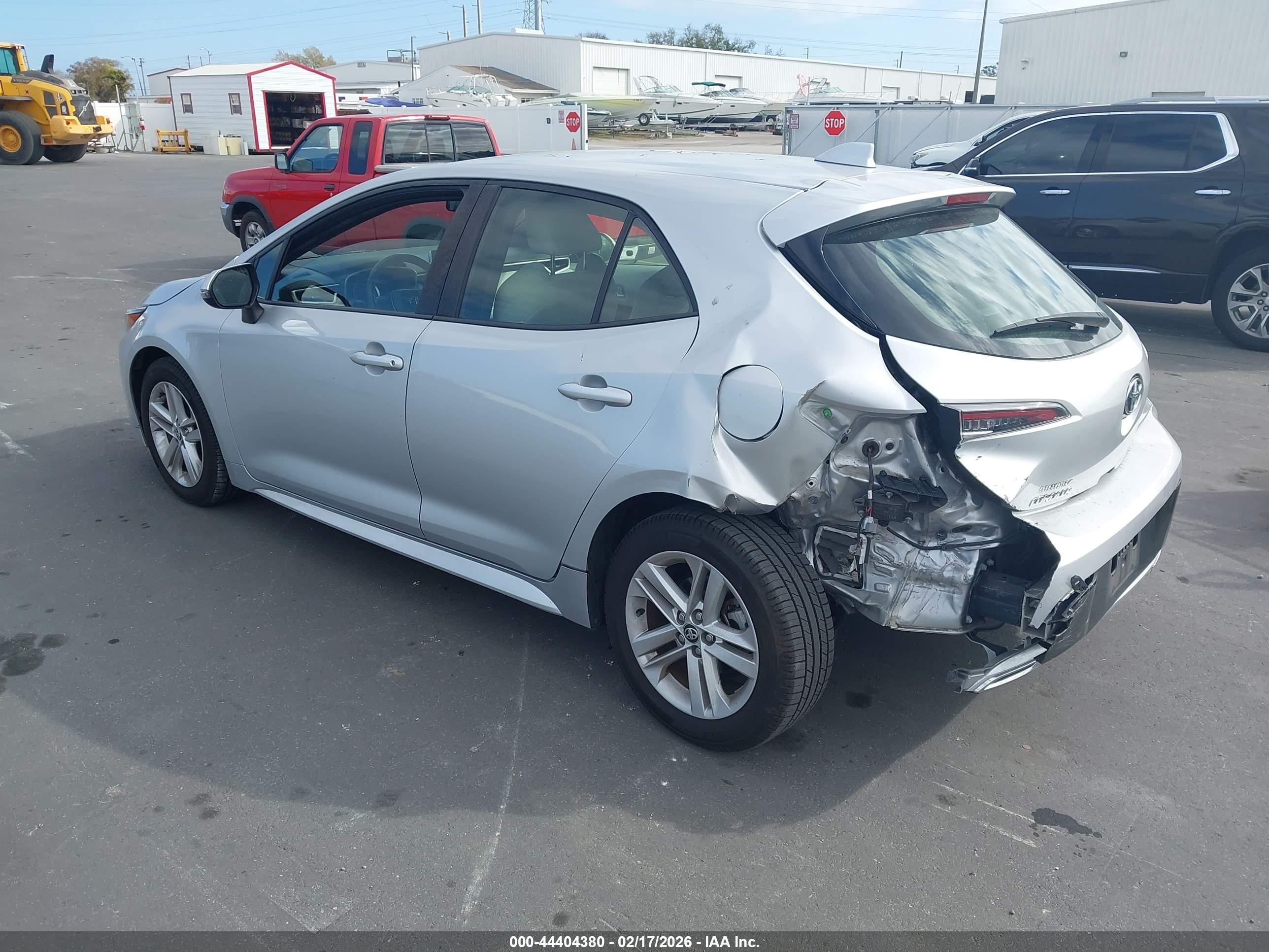 TOYOTA COROLLA image 3