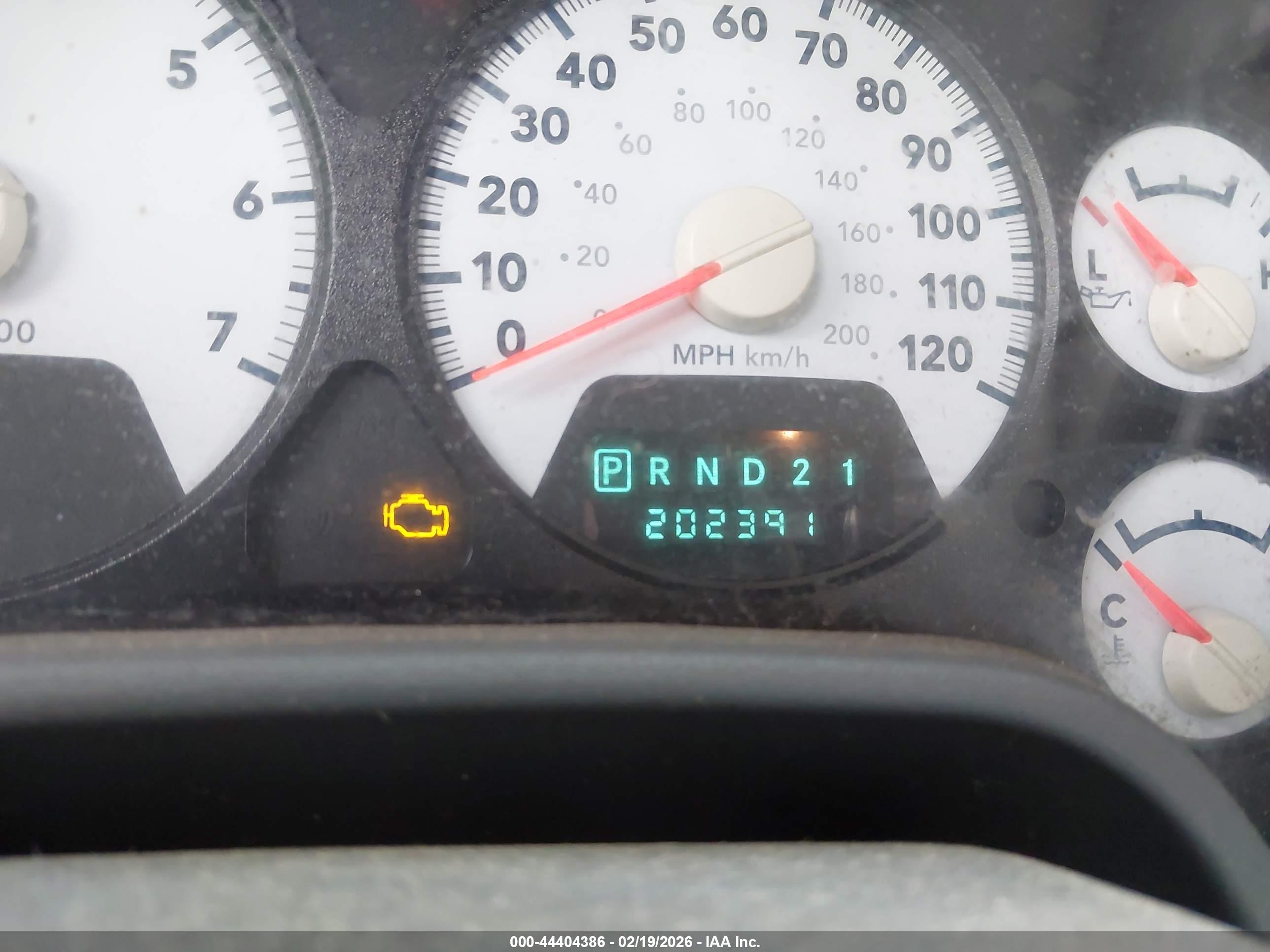 DODGE RAM image 7