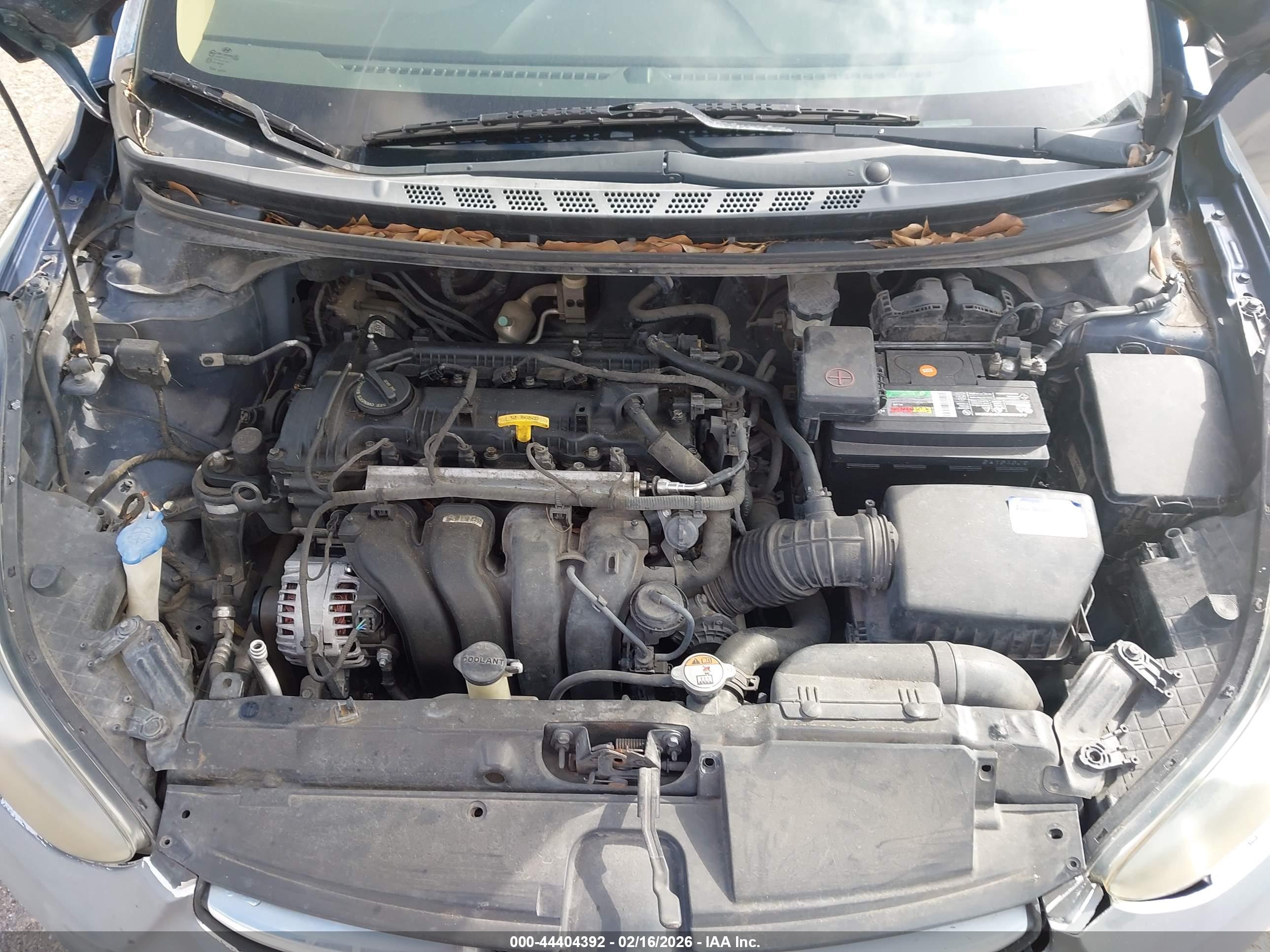 HYUNDAI ELANTRA image 10