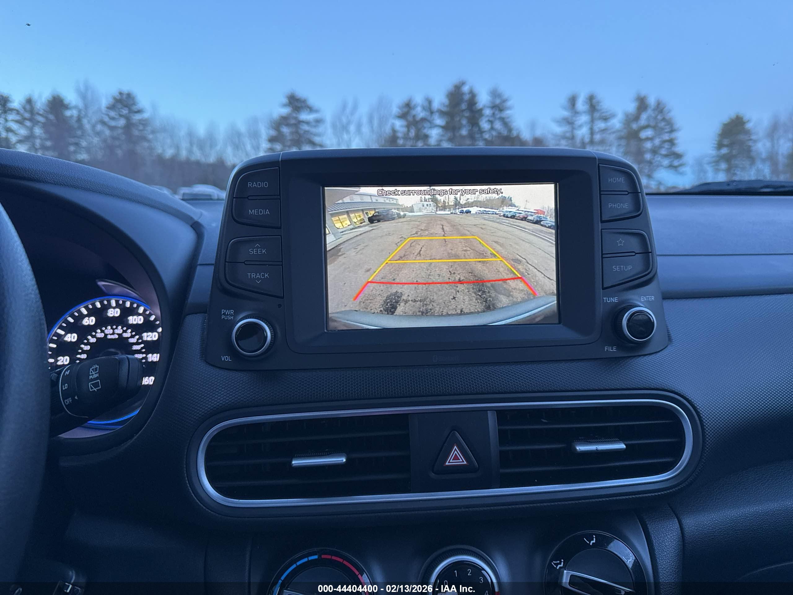 HYUNDAI KONA image 6
