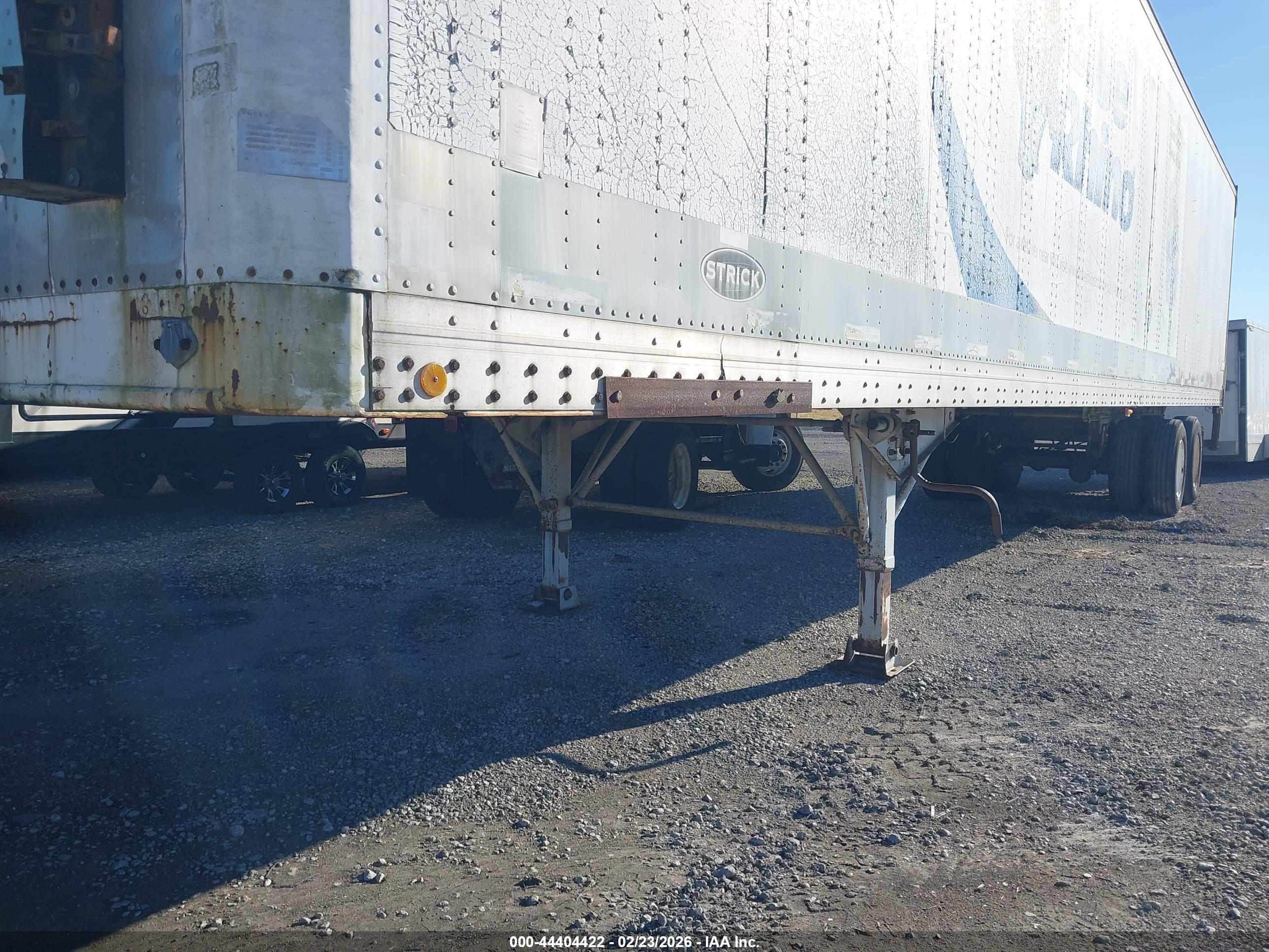STRICK TRAILERS image 10
