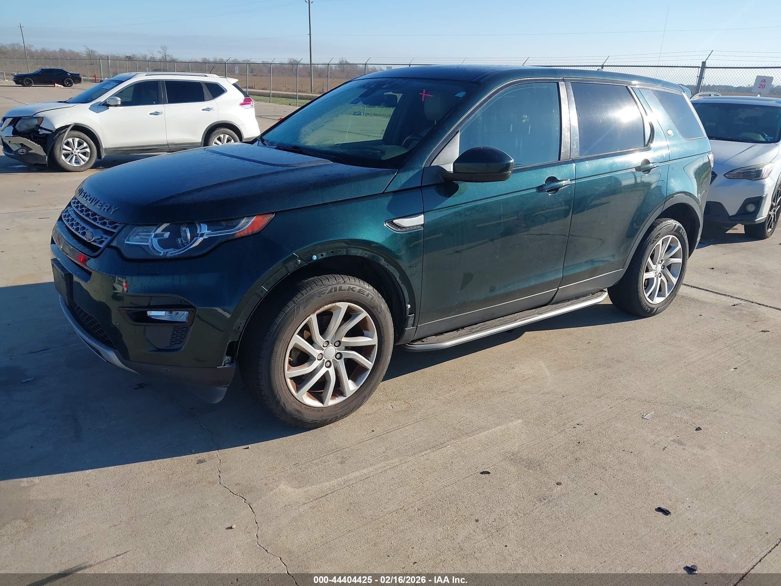 LAND ROVER image 2