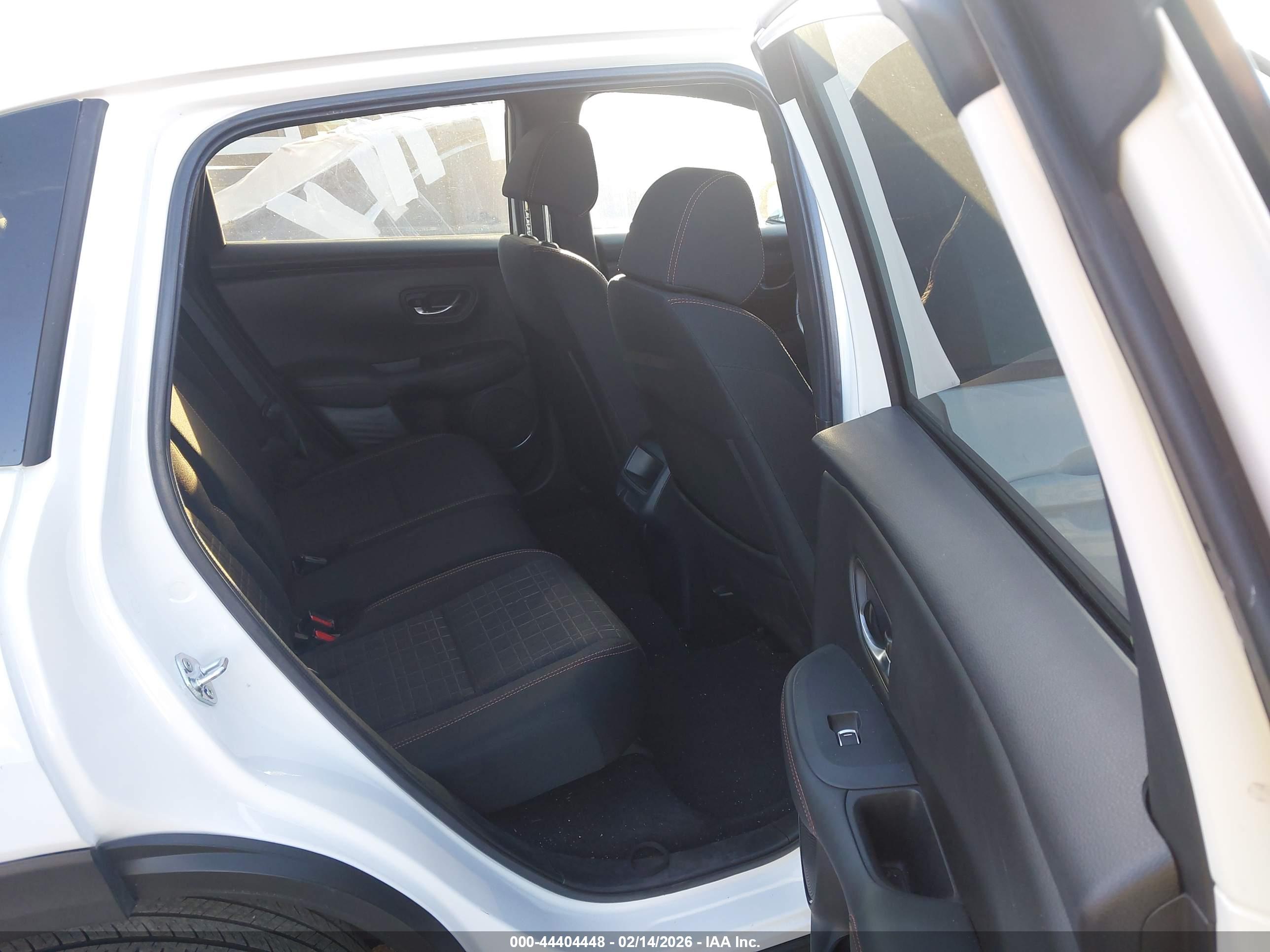 HONDA HR-V image 8