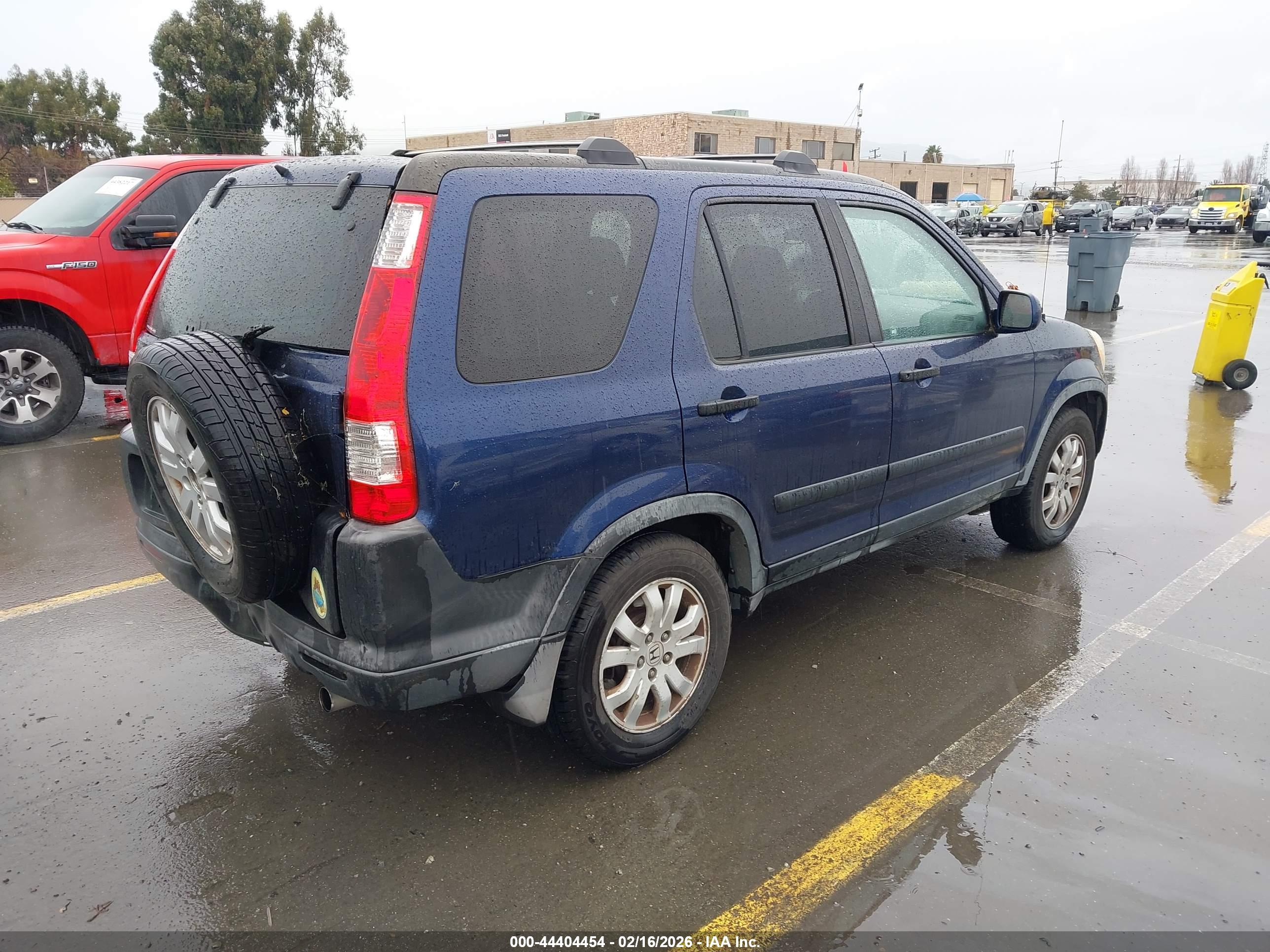 HONDA CR-V image 4