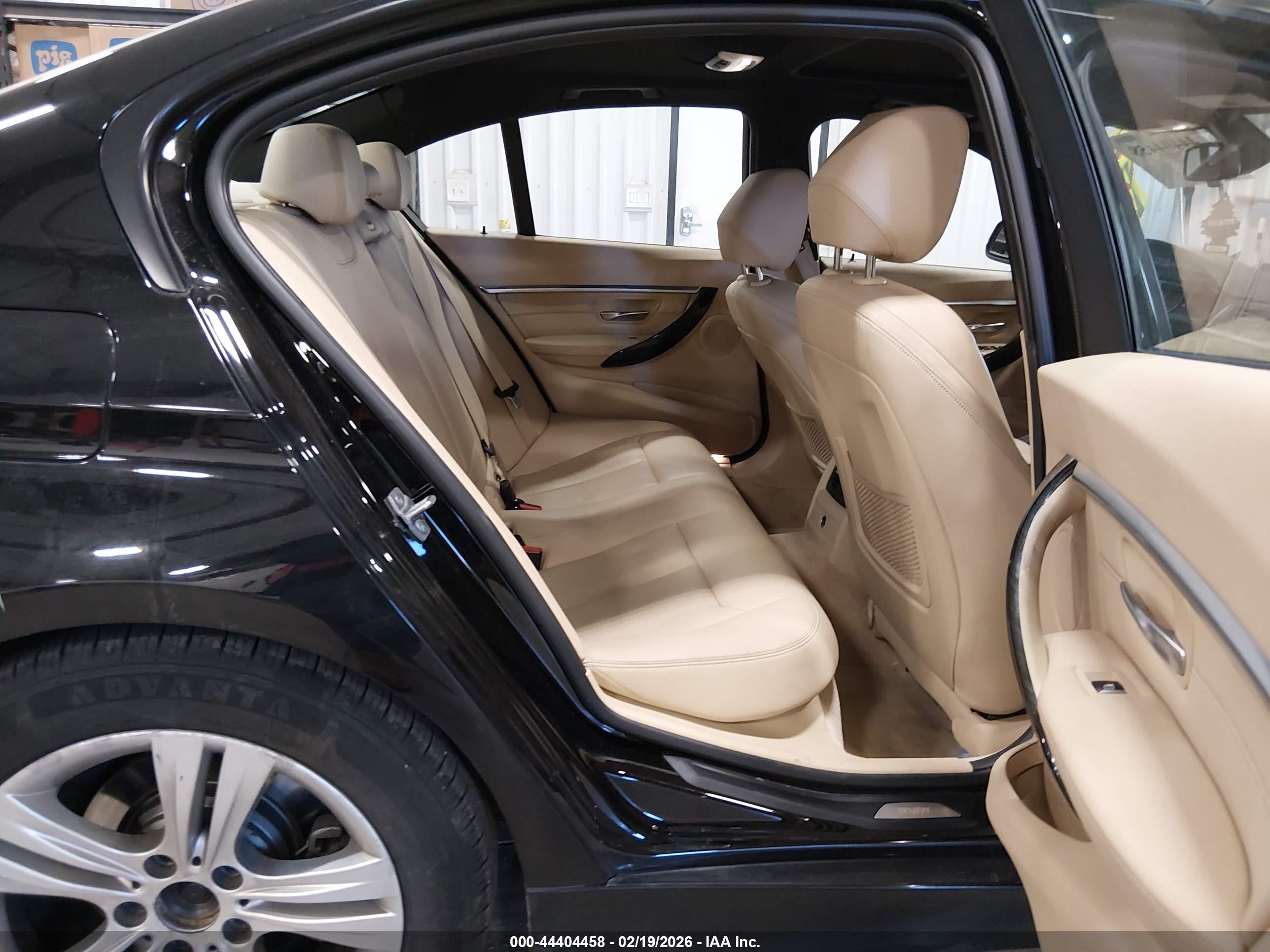 BMW 328I image 8