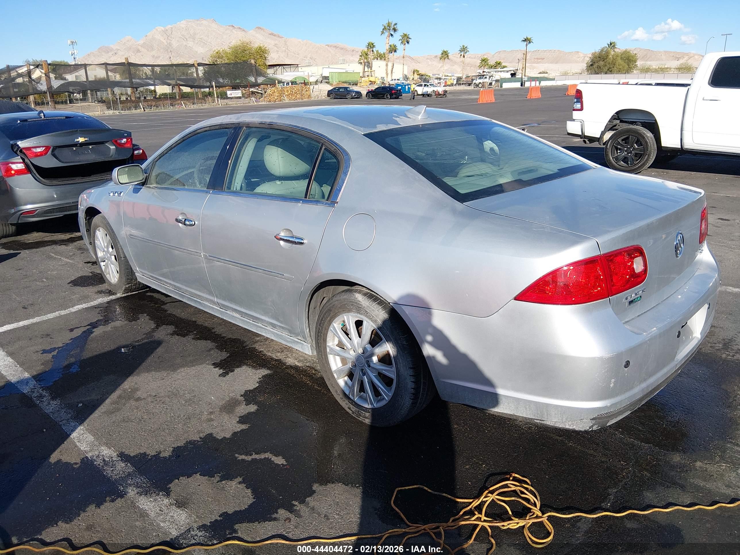 BUICK LUCERNE image 3