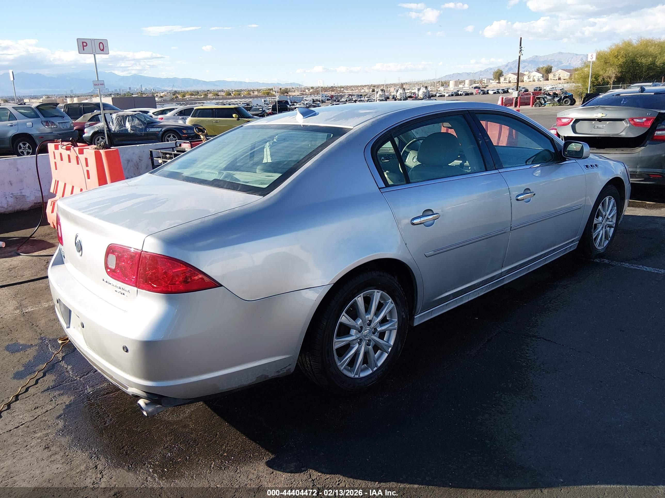 BUICK LUCERNE image 4