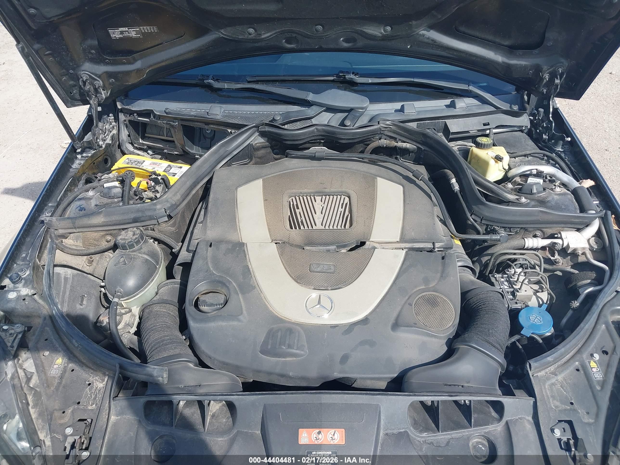 MERCEDES-BENZ E image 10