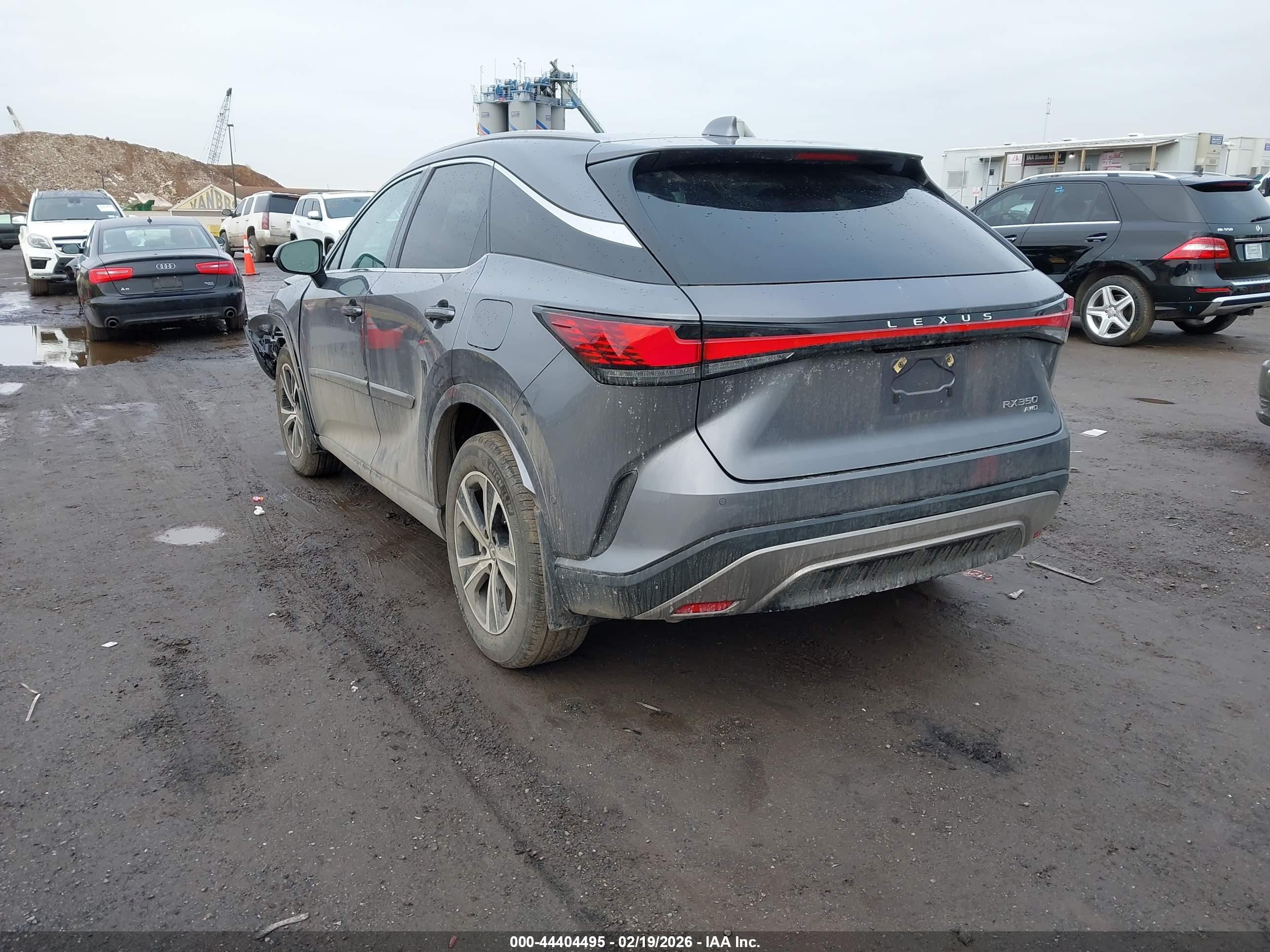 LEXUS RX image 3