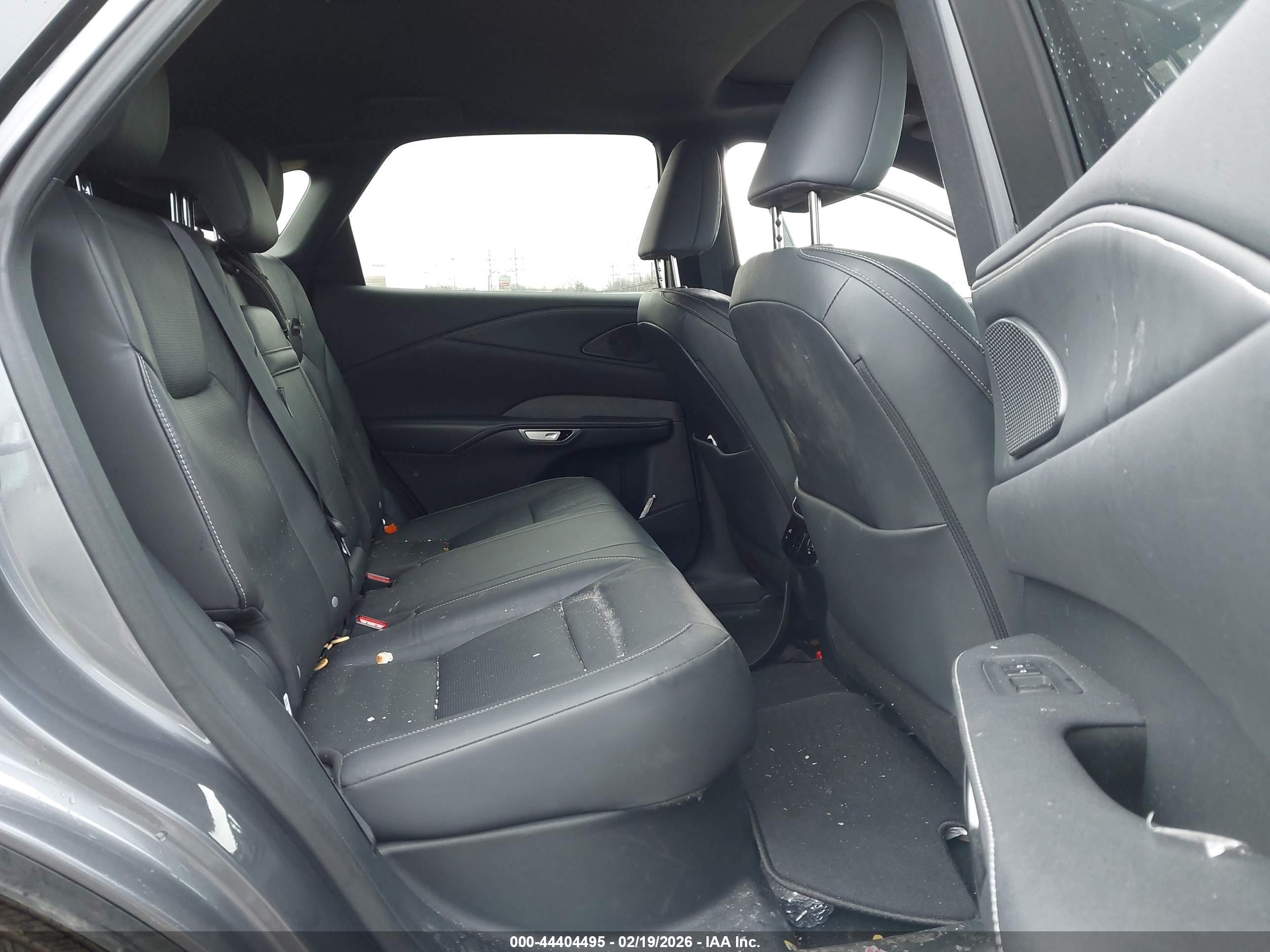 LEXUS RX image 8