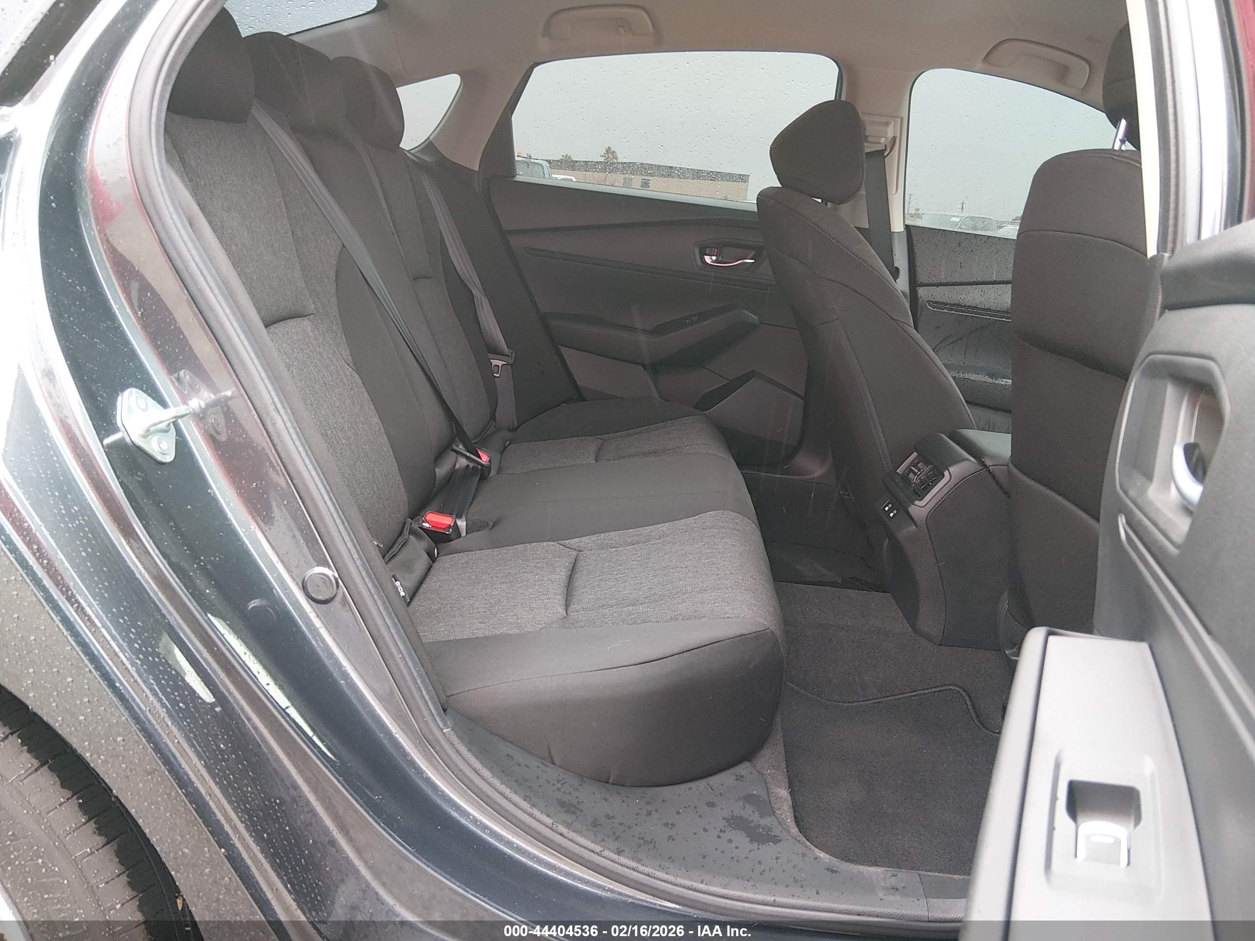 HONDA ACCORD image 8