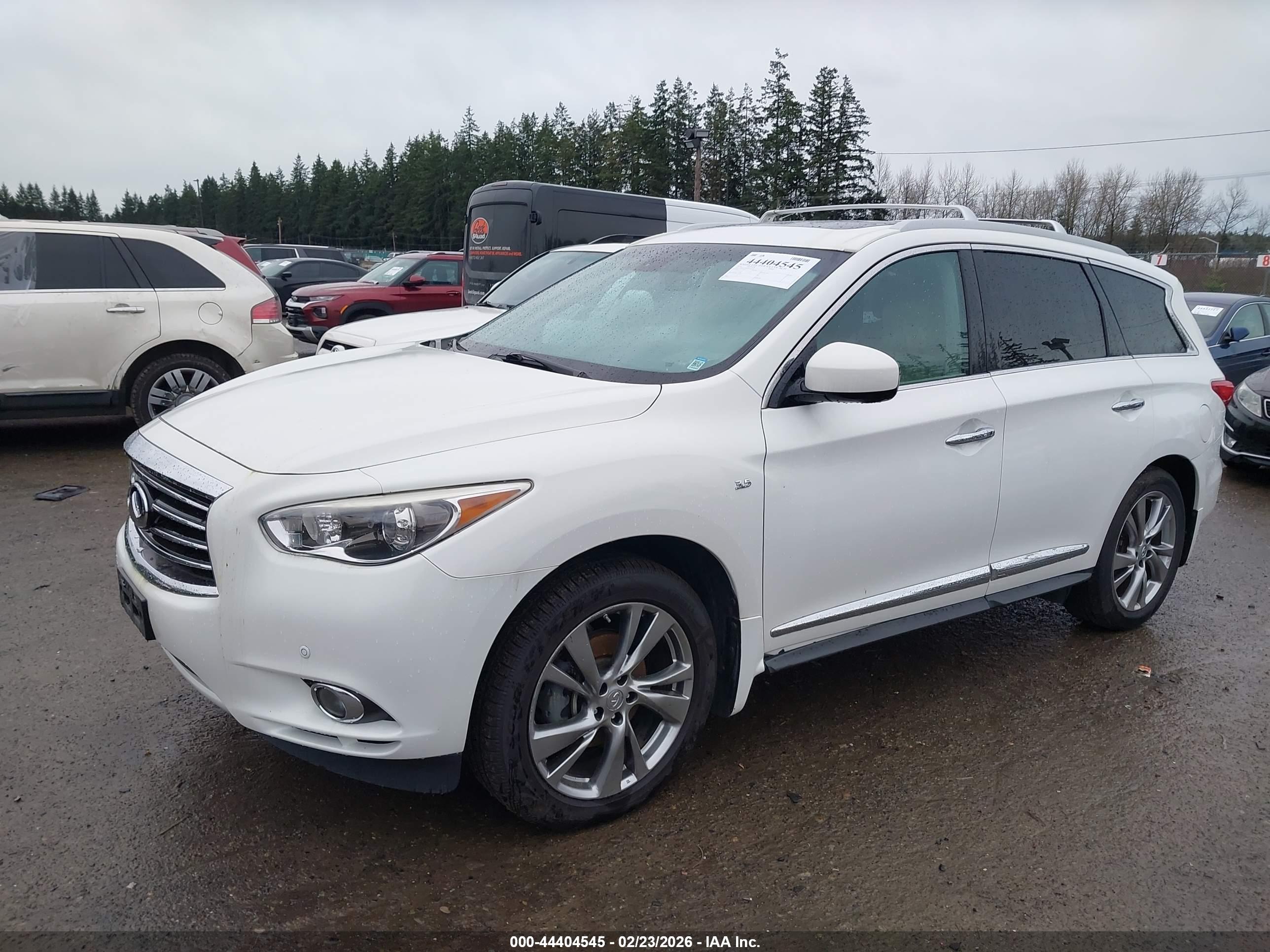 INFINITI QX60 image 2