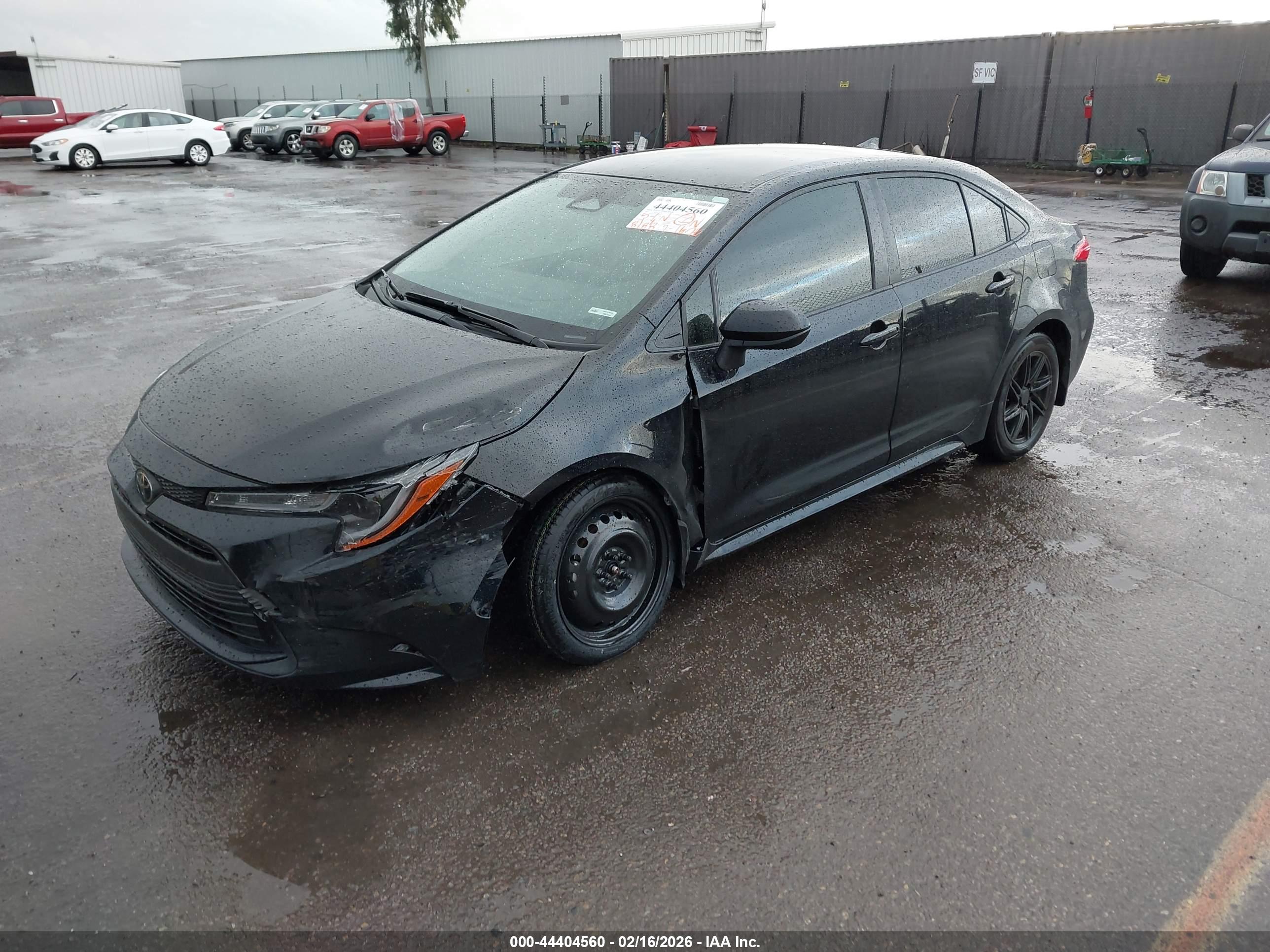 TOYOTA COROLLA image 2