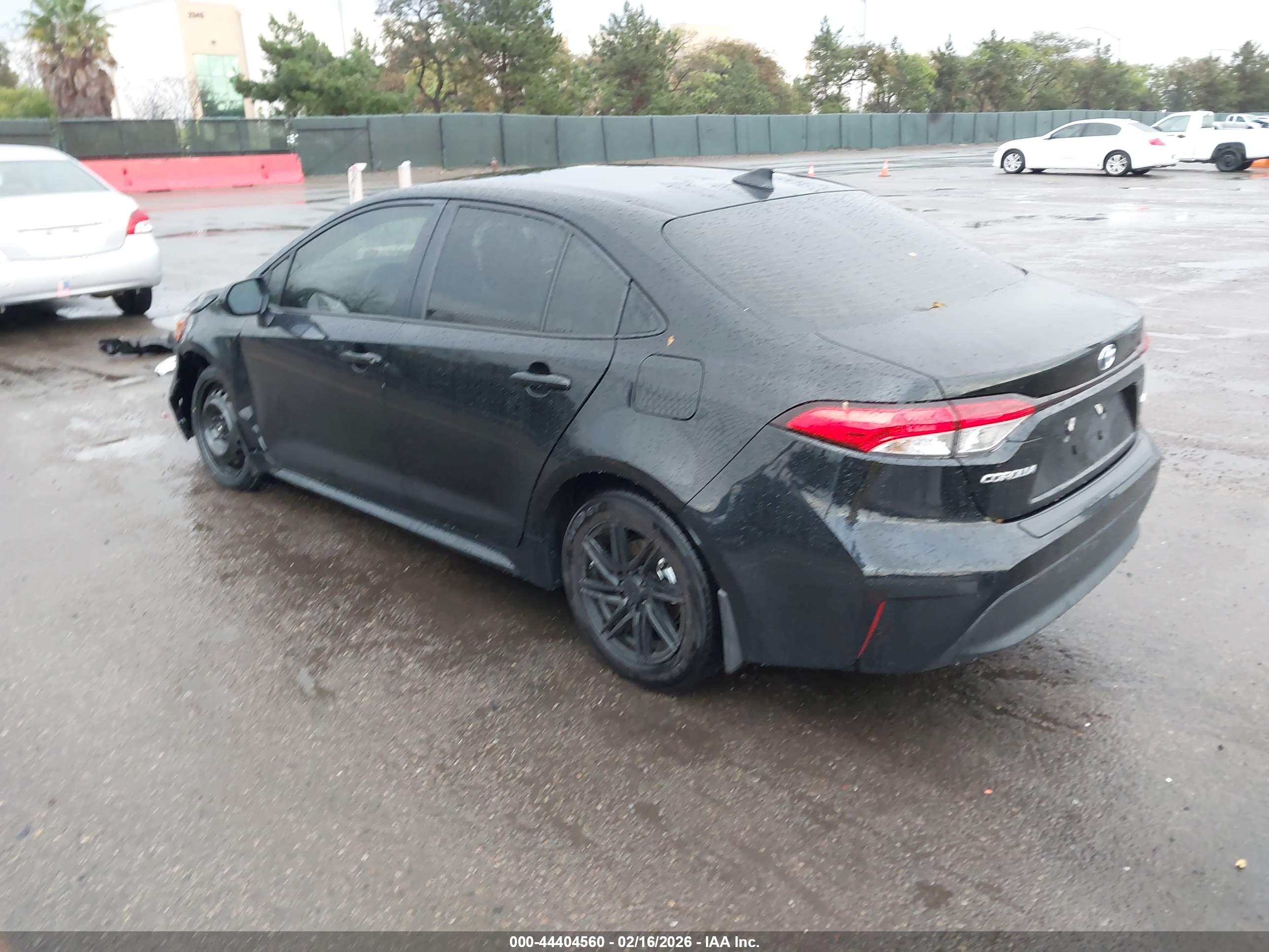 TOYOTA COROLLA image 3