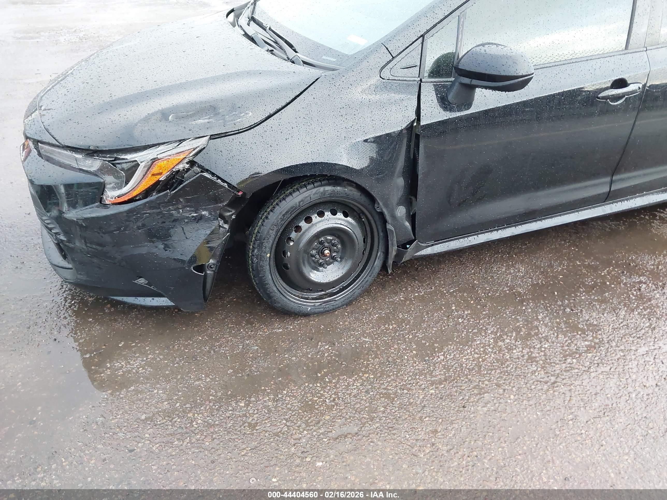 TOYOTA COROLLA image 6