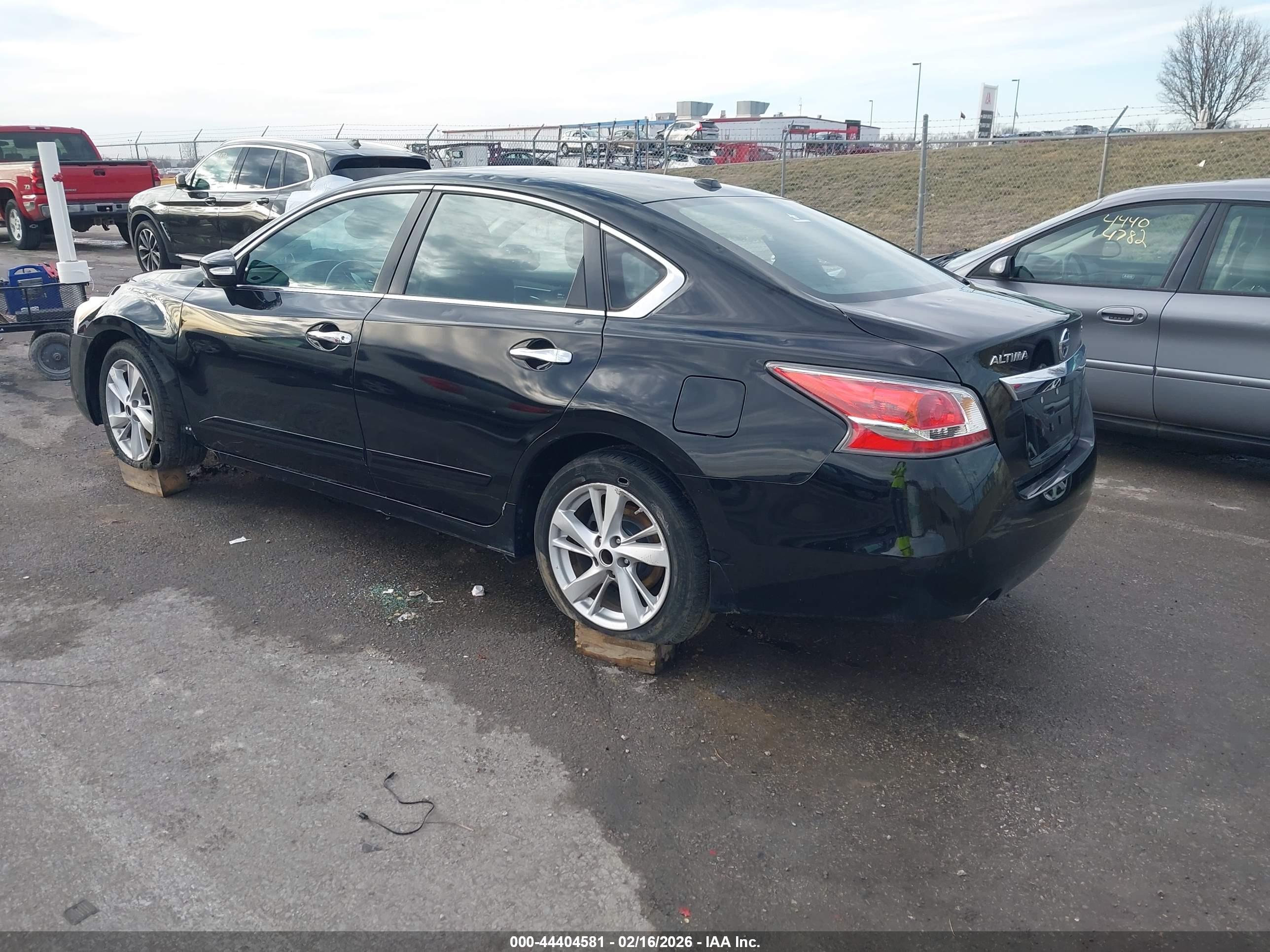 NISSAN ALTIMA image 3