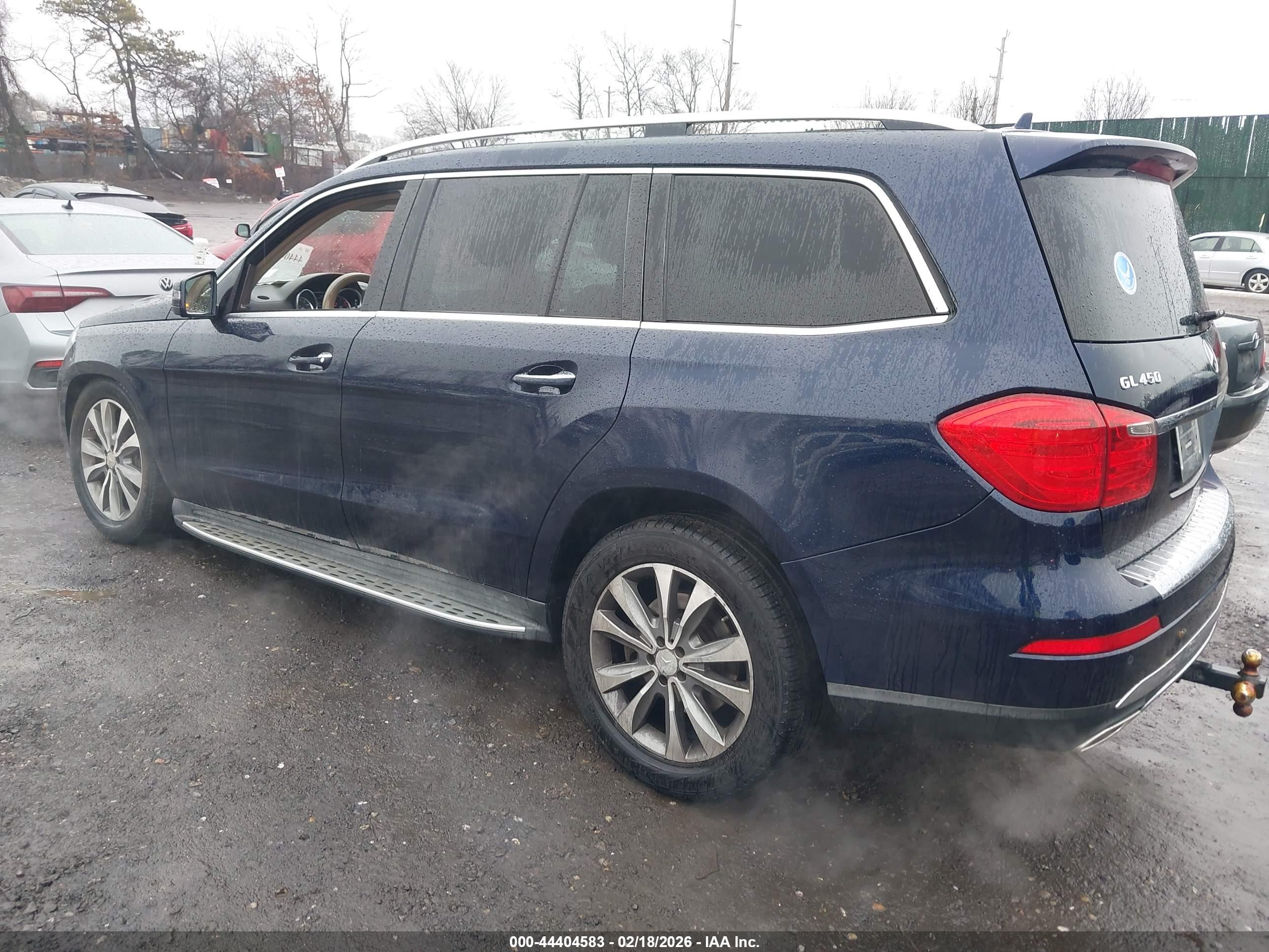 MERCEDES-BENZ GL image 3
