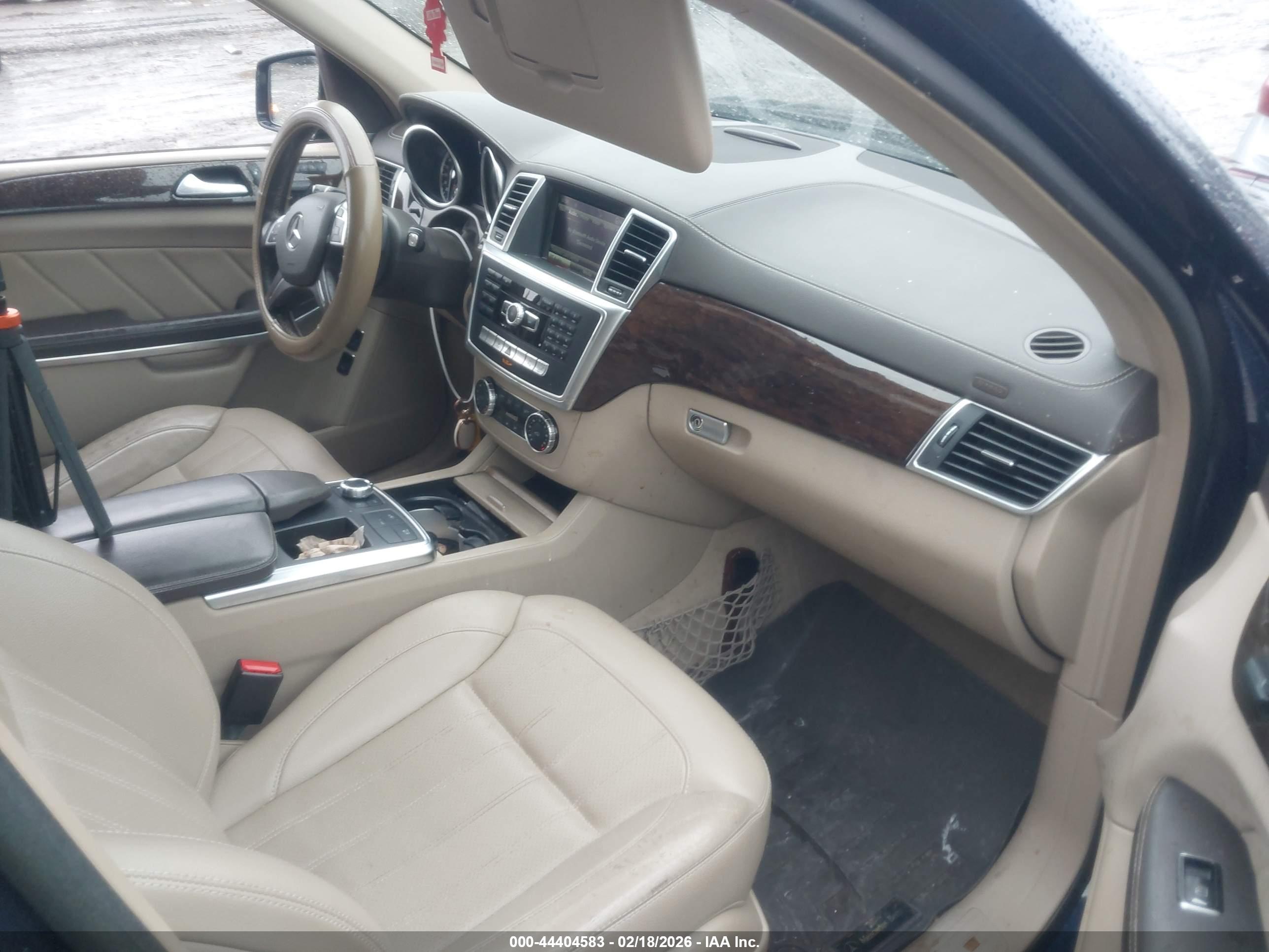 MERCEDES-BENZ GL image 5