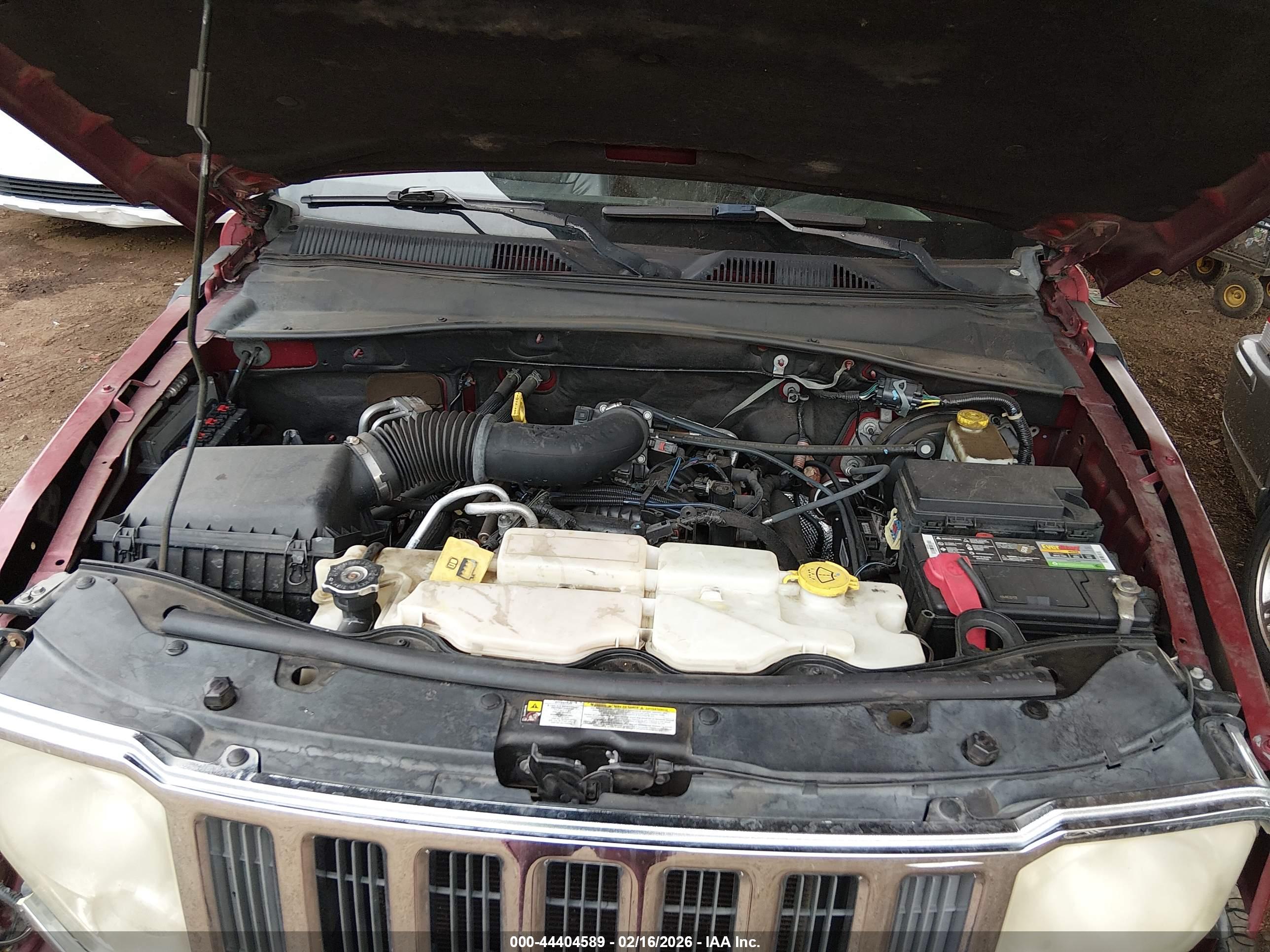 JEEP LIBERTY image 10