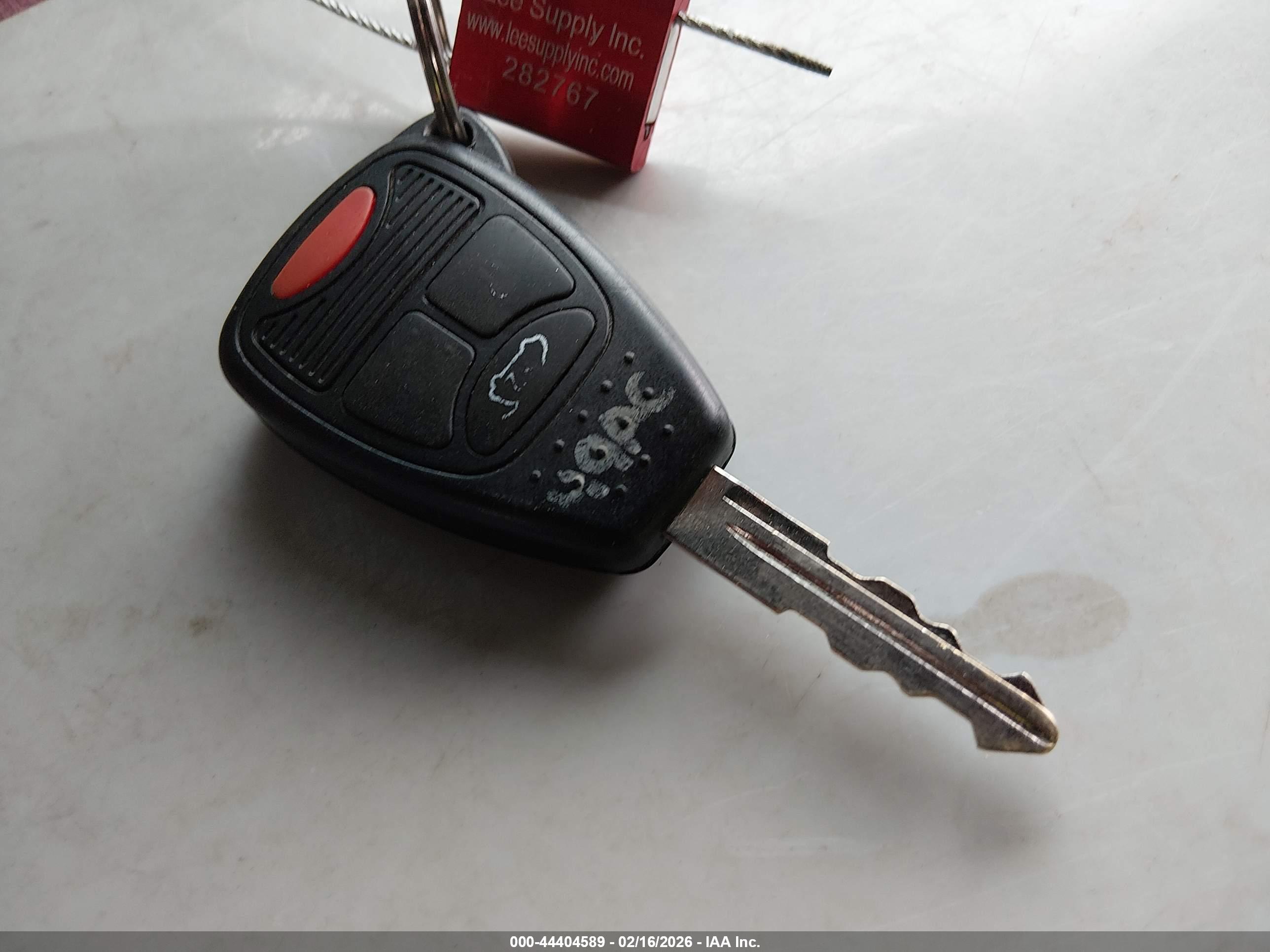 JEEP LIBERTY image 11