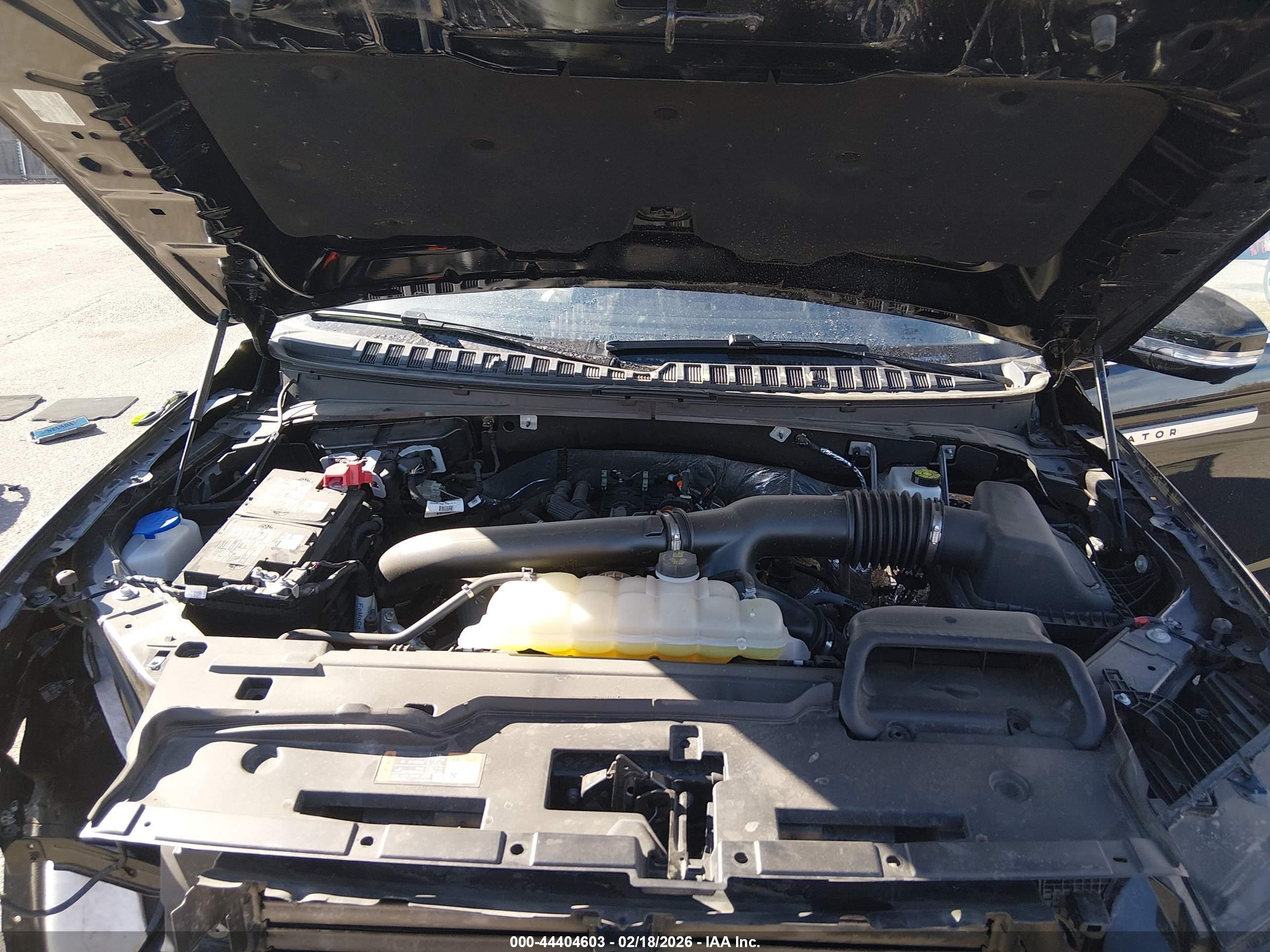 LINCOLN NAVIGATOR image 10