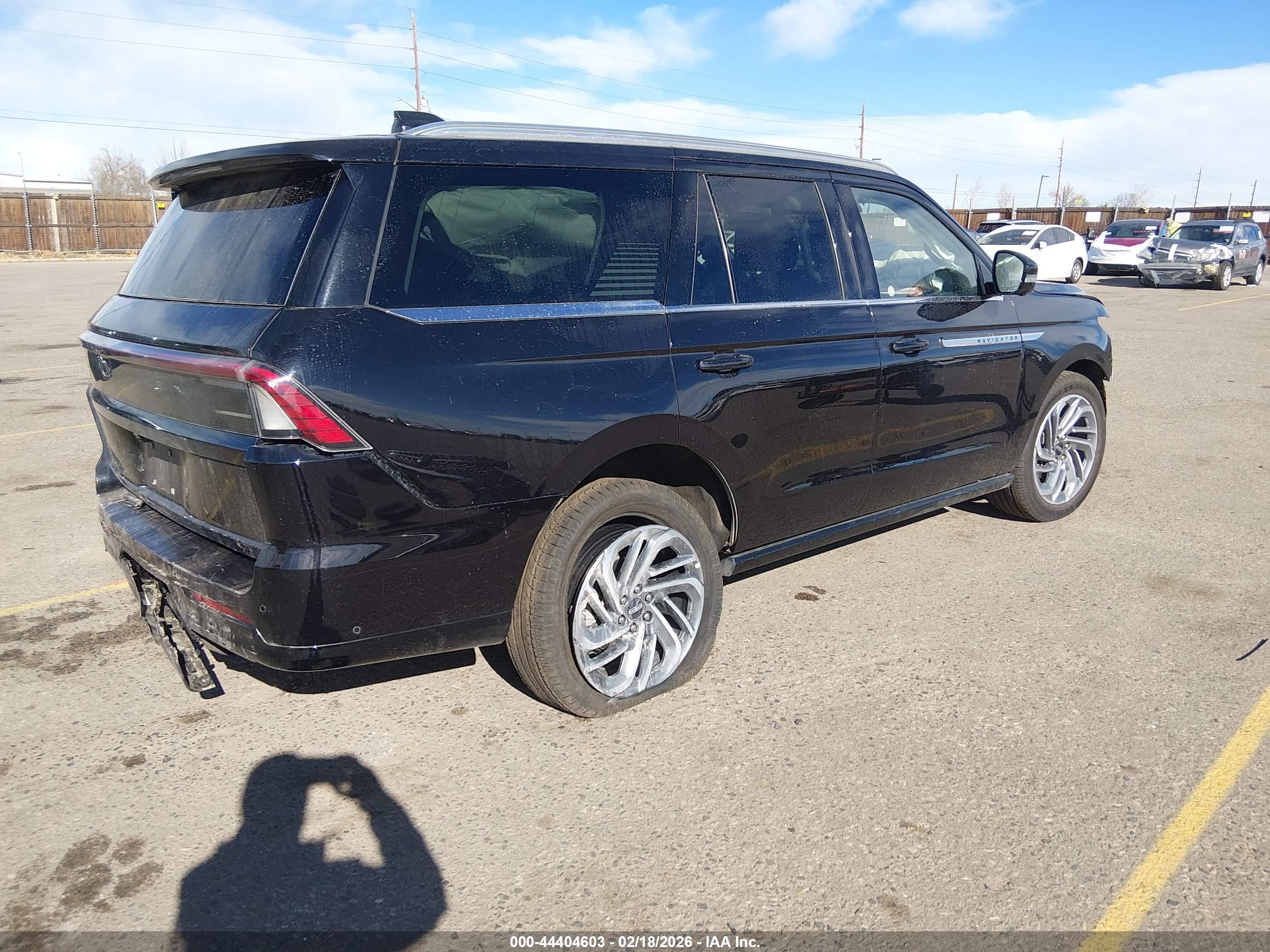 LINCOLN NAVIGATOR image 4