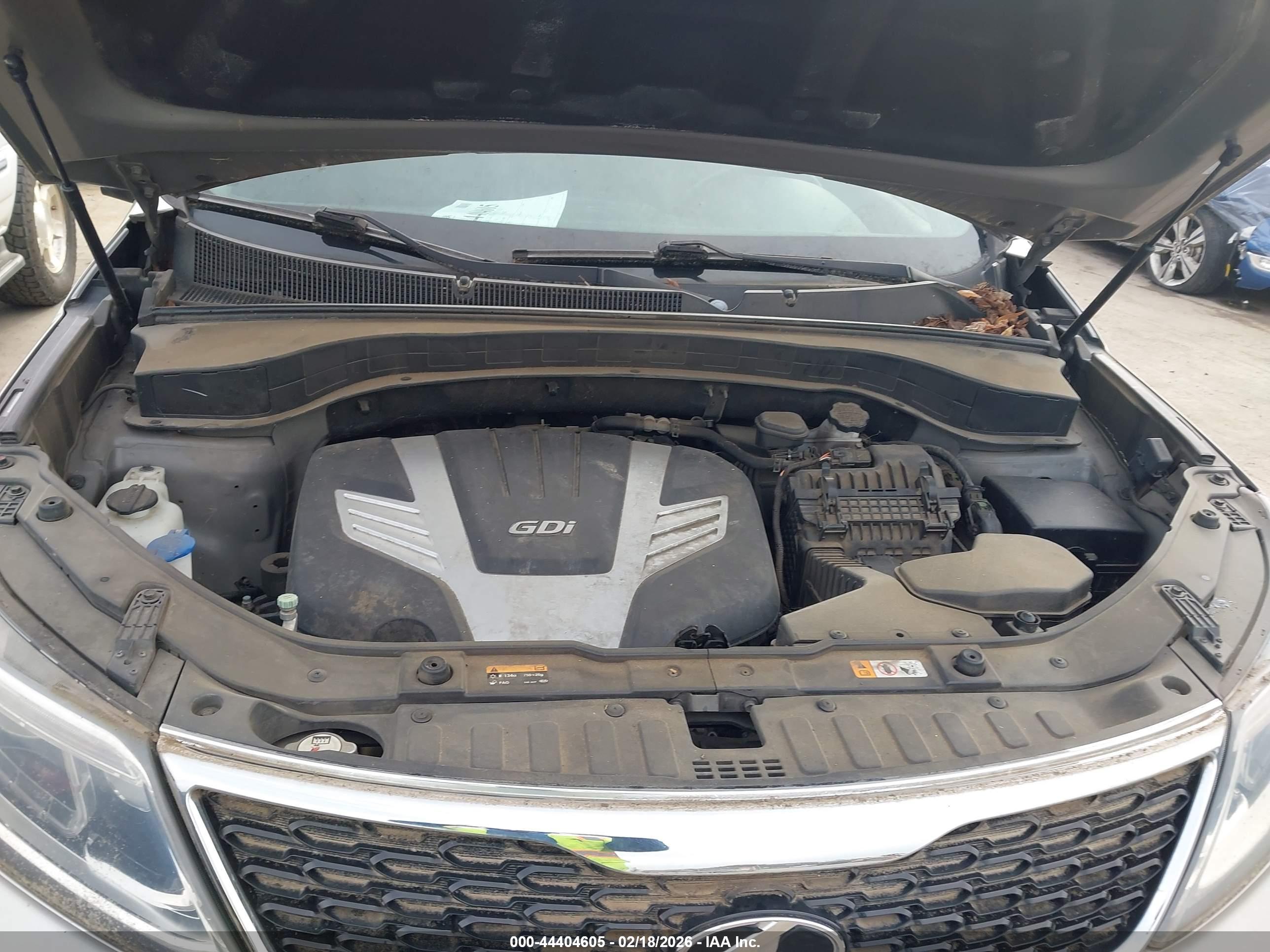 KIA SORENTO image 10