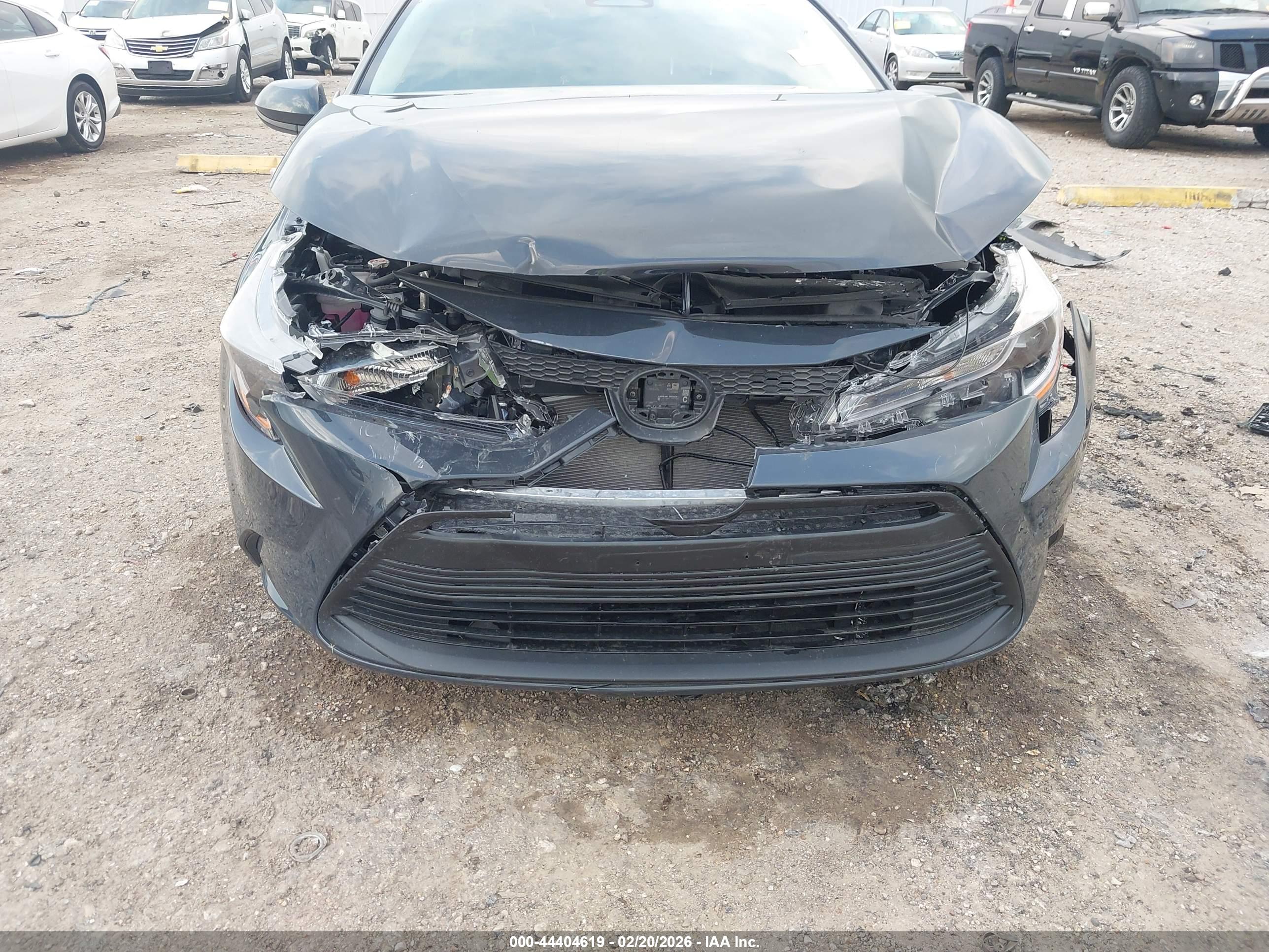 TOYOTA COROLLA image 6