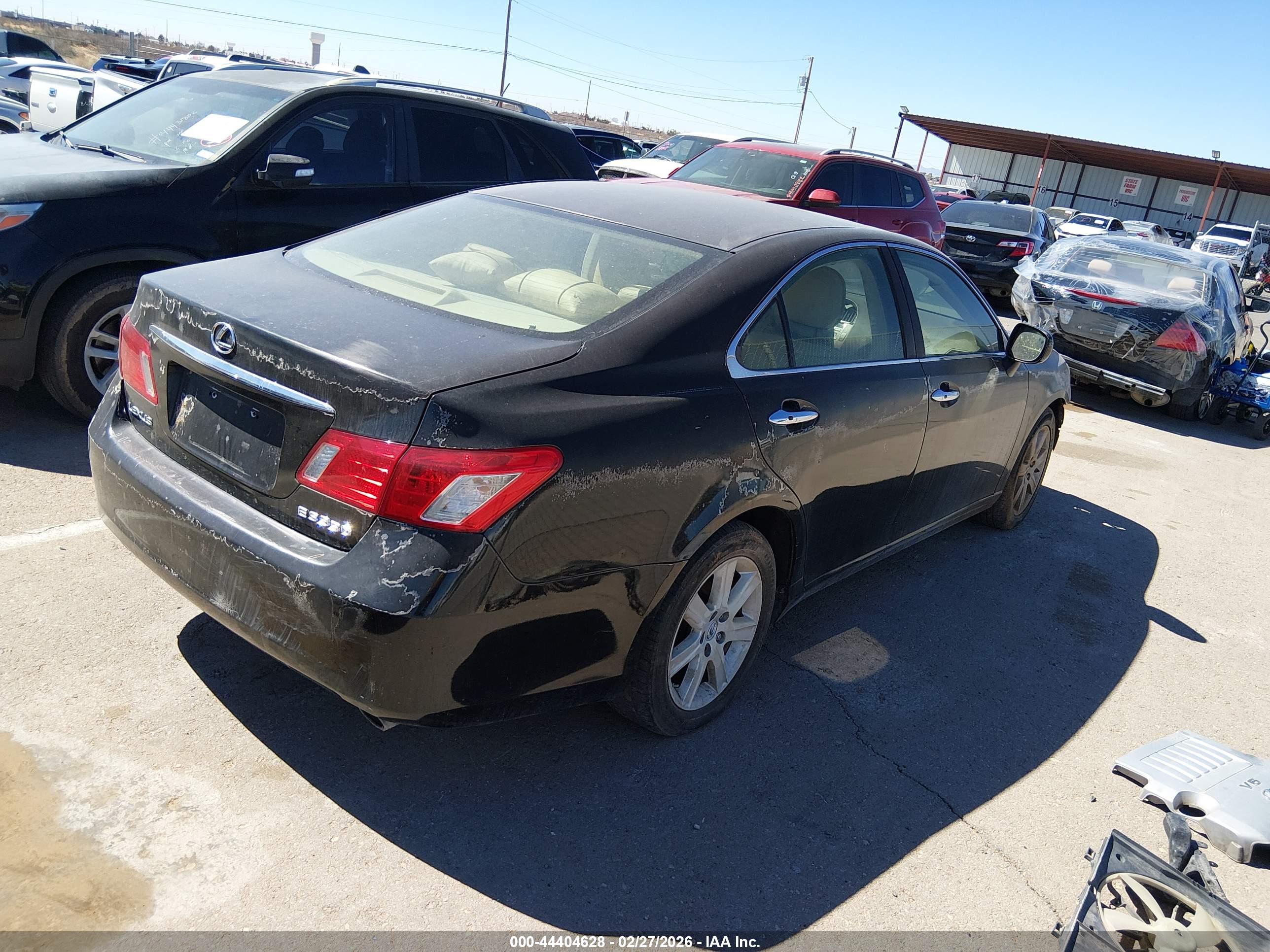 LEXUS ES image 4