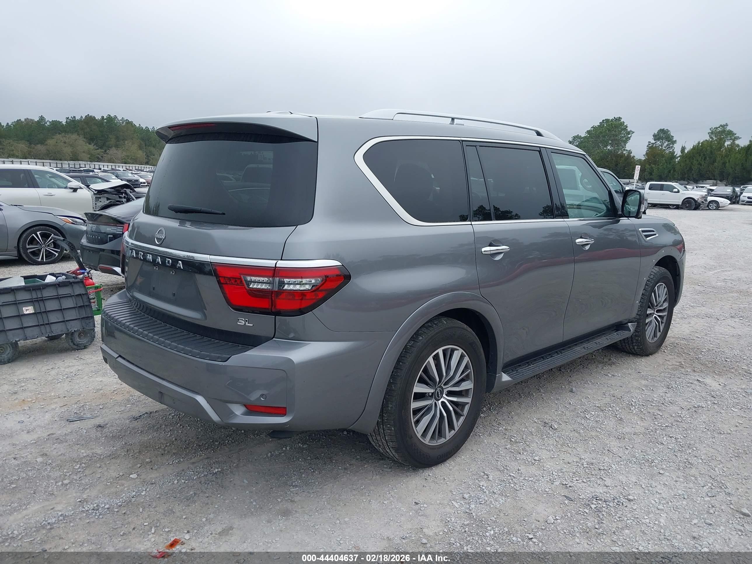 NISSAN ARMADA image 4
