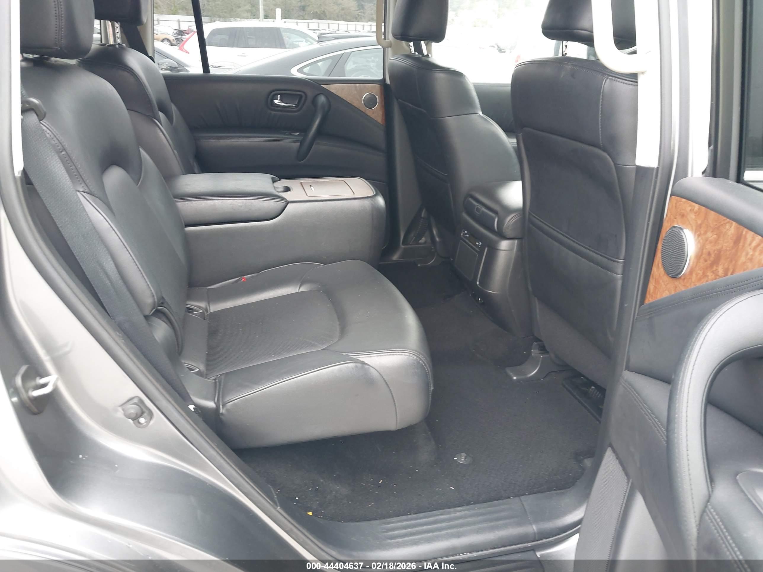 NISSAN ARMADA image 8