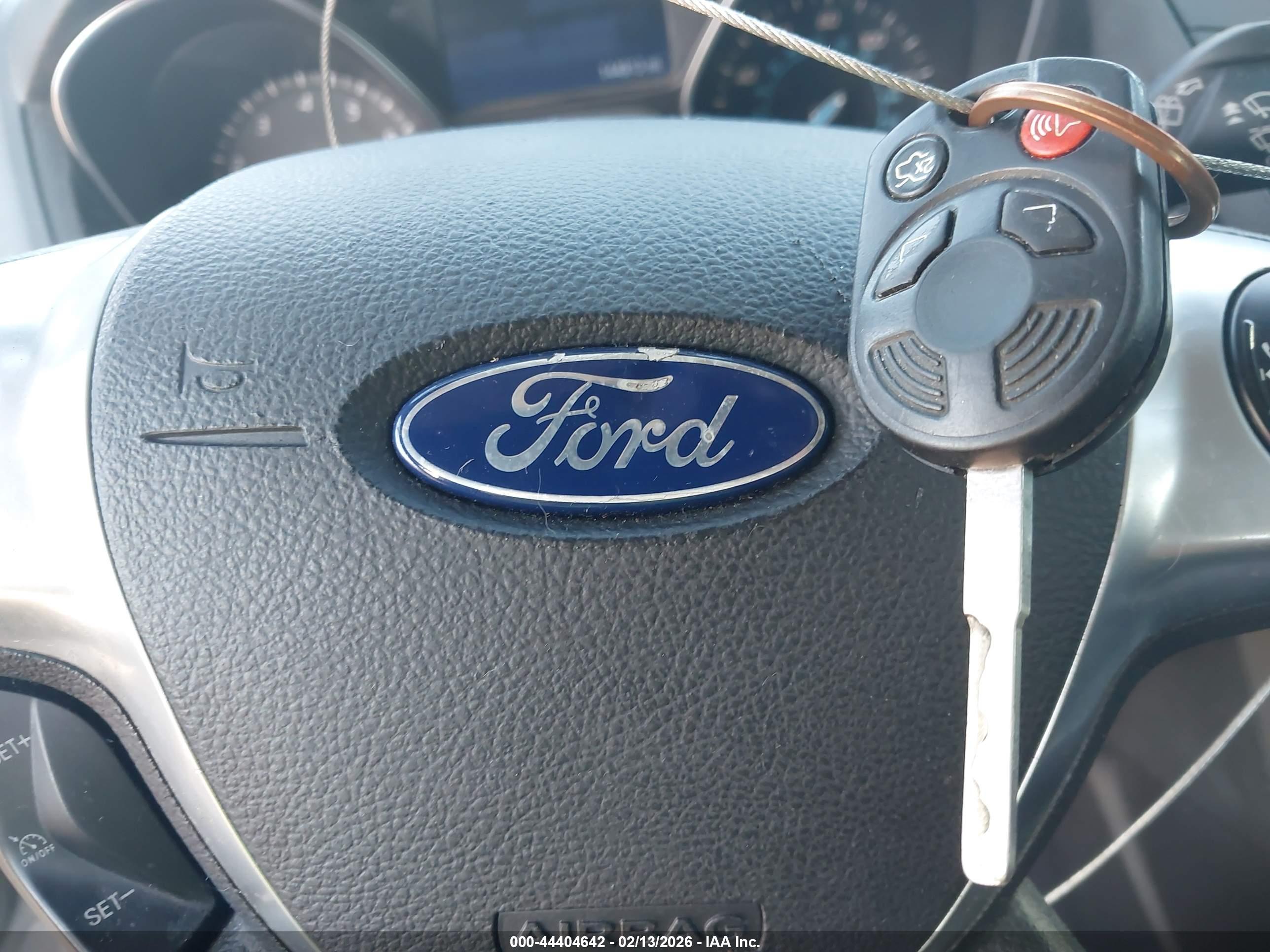 FORD FOCUS image 11