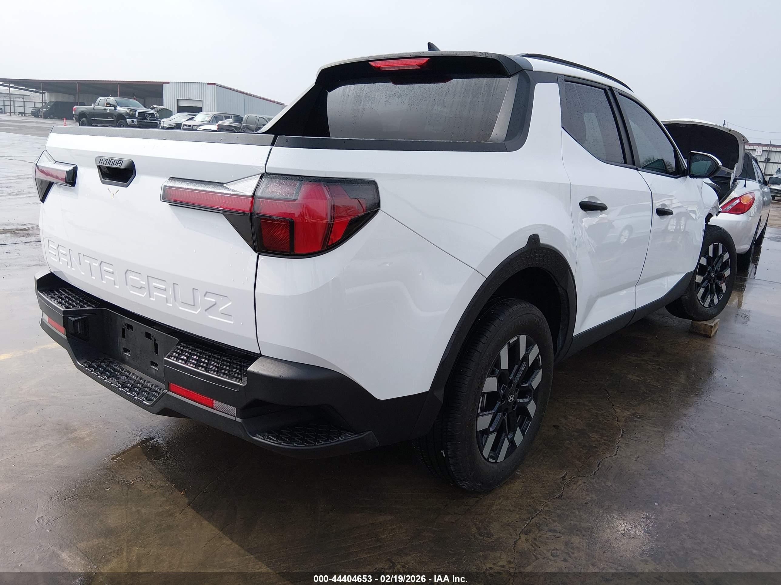 HYUNDAI SANTA image 4