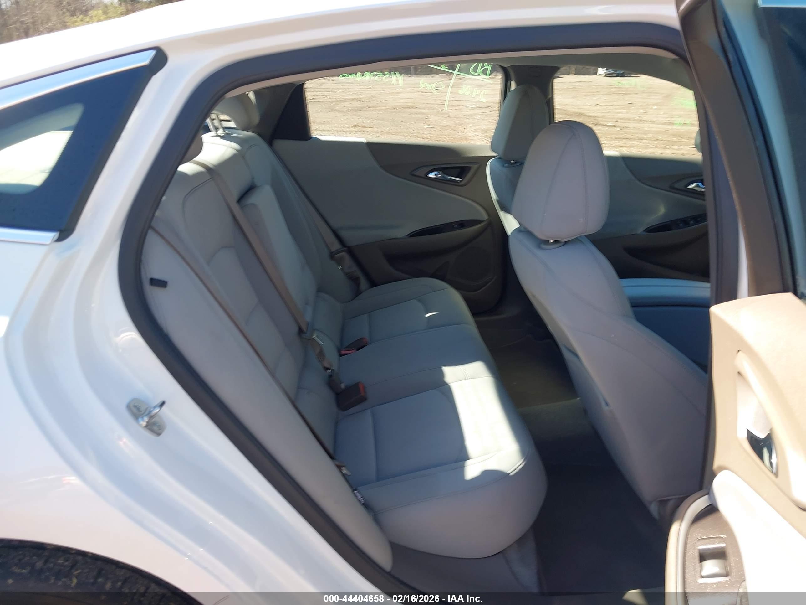 CHEVROLET MALIBU image 8