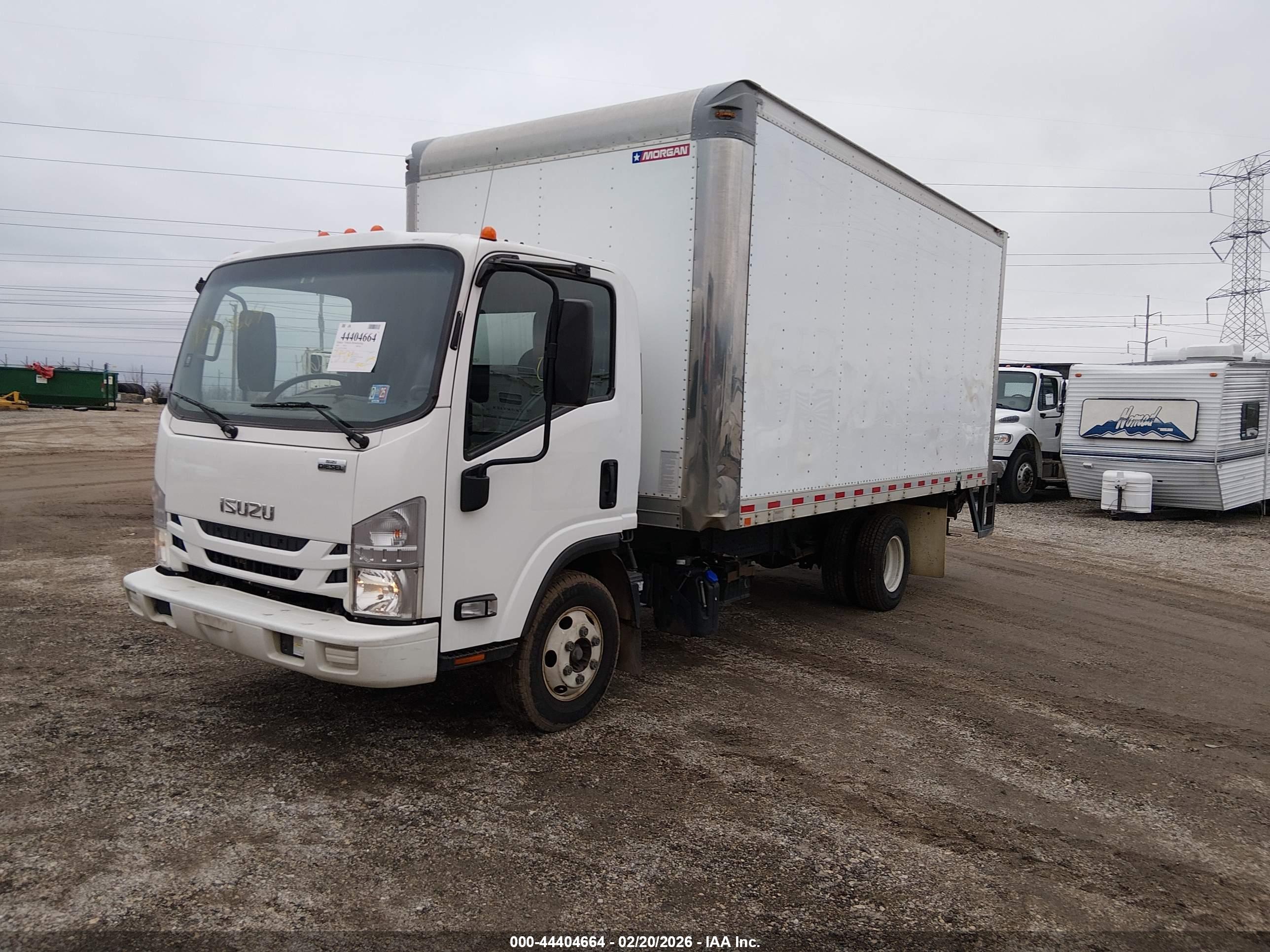 ISUZU NPR image 2