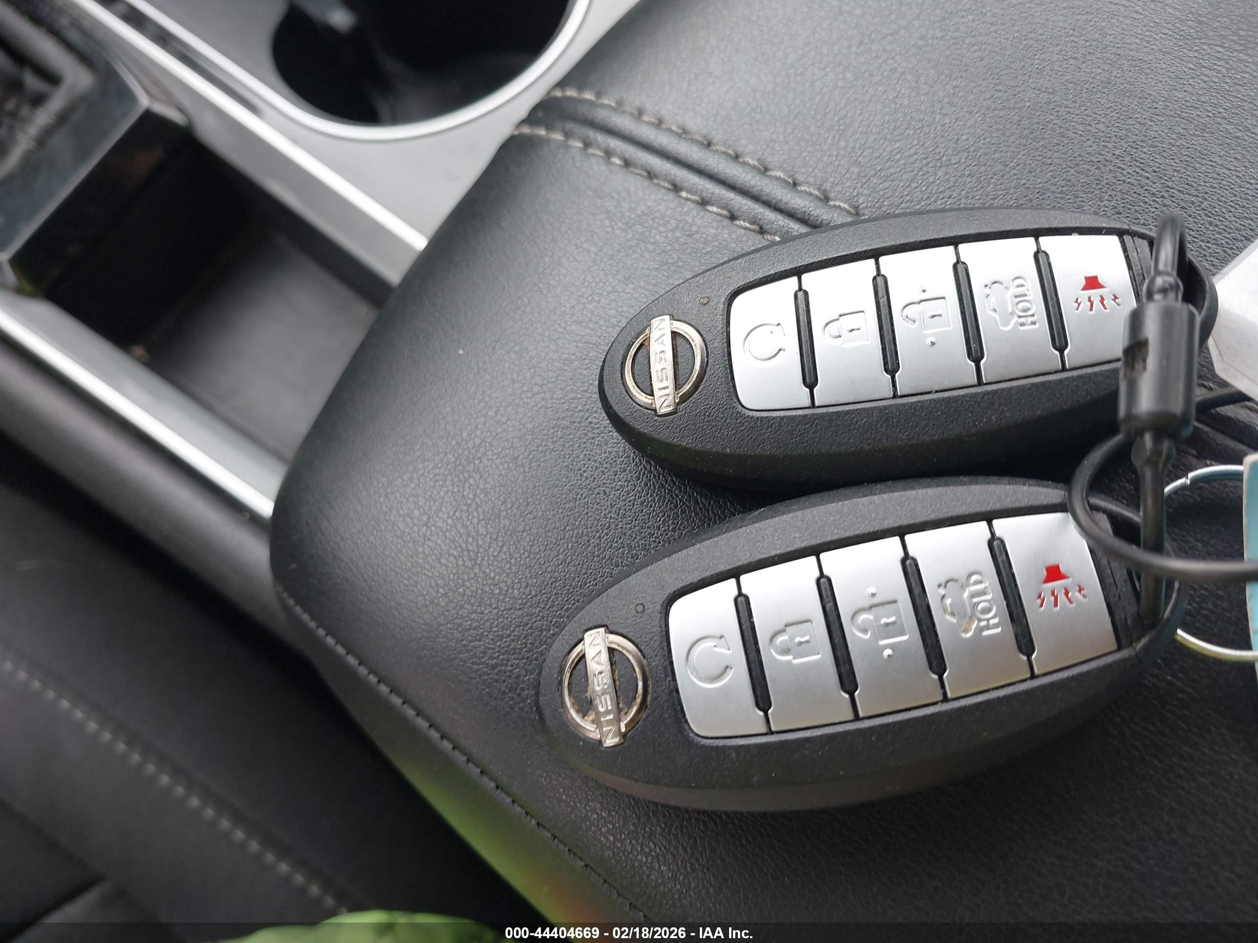 NISSAN ALTIMA image 11