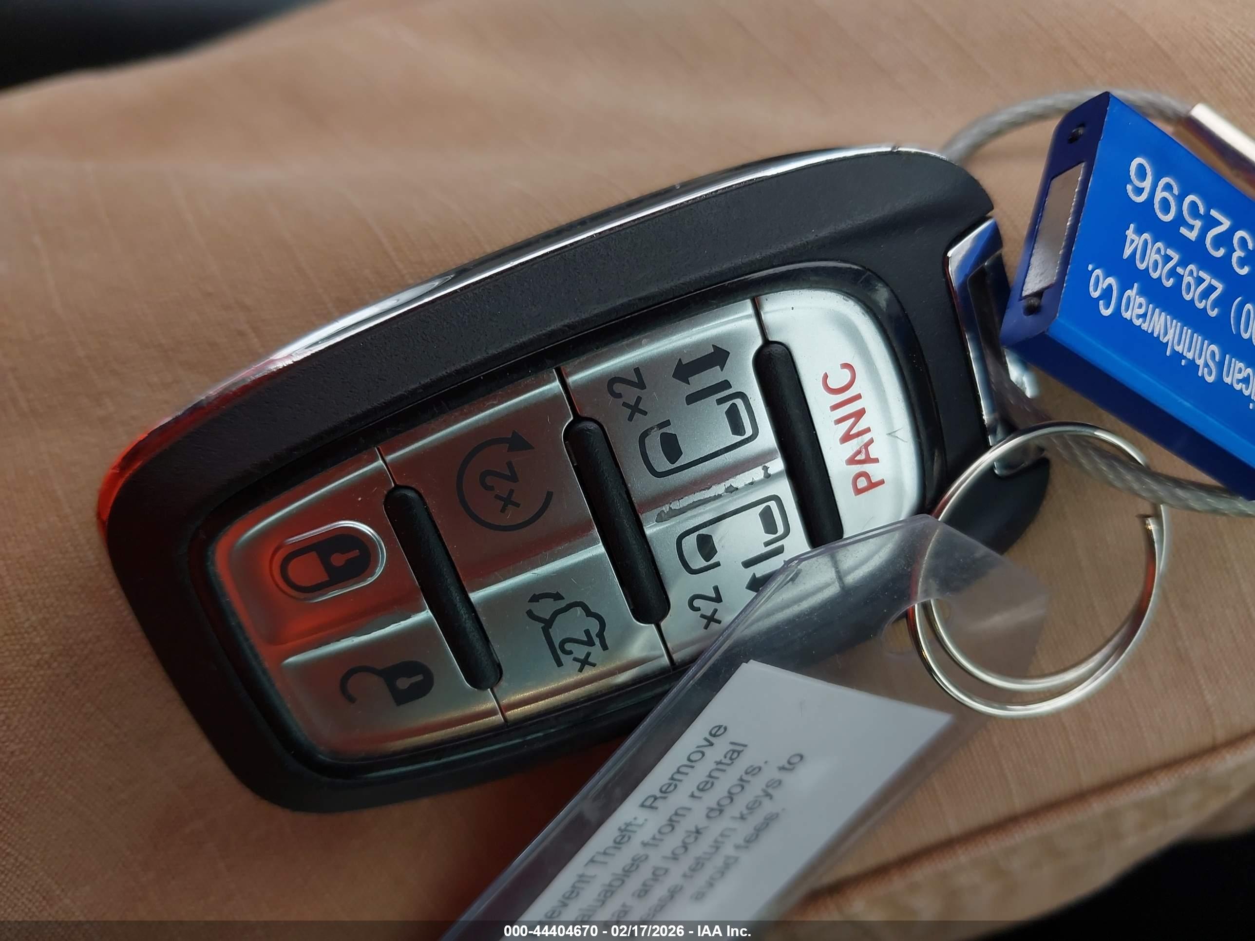 CHRYSLER PACIFICA image 11