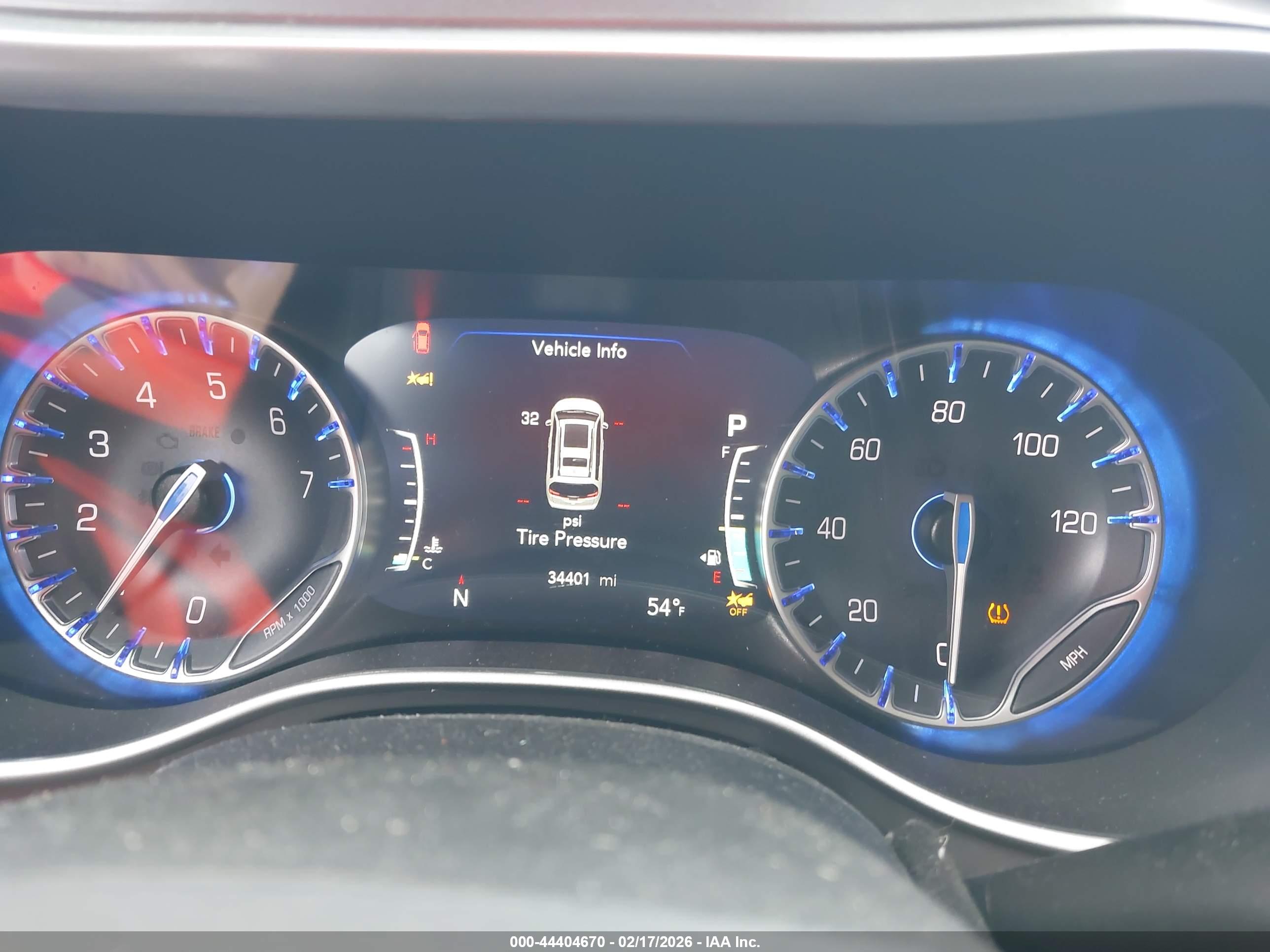 CHRYSLER PACIFICA image 7