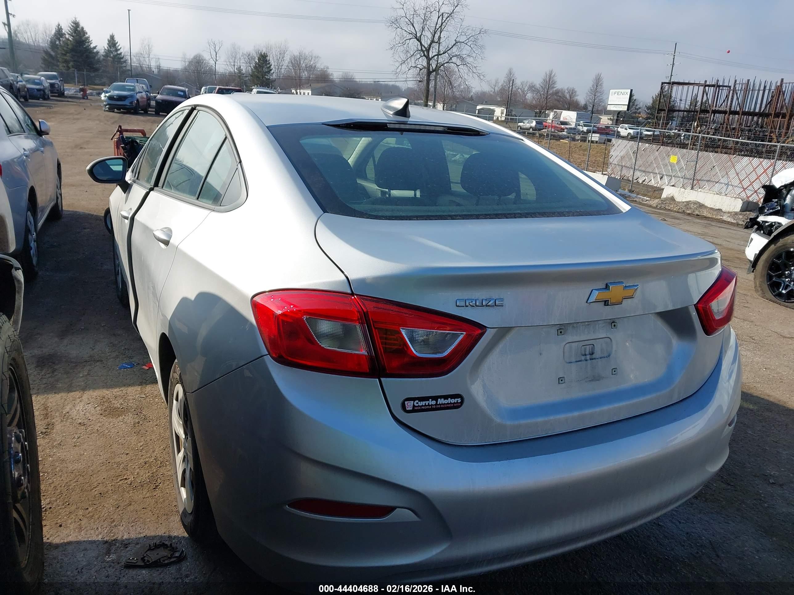 CHEVROLET CRUZE image 3