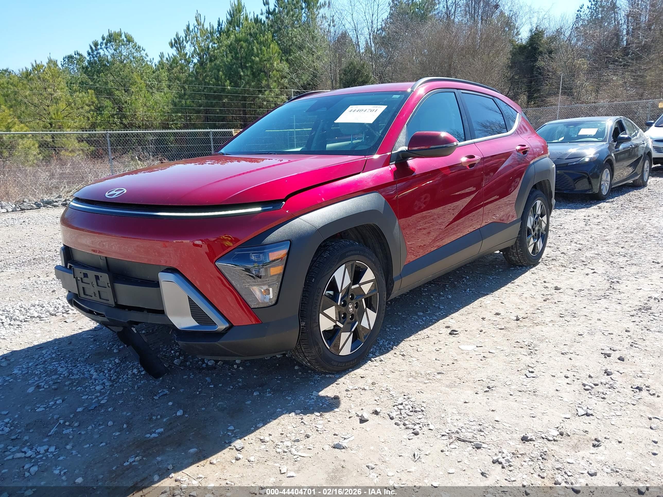 HYUNDAI KONA image 2