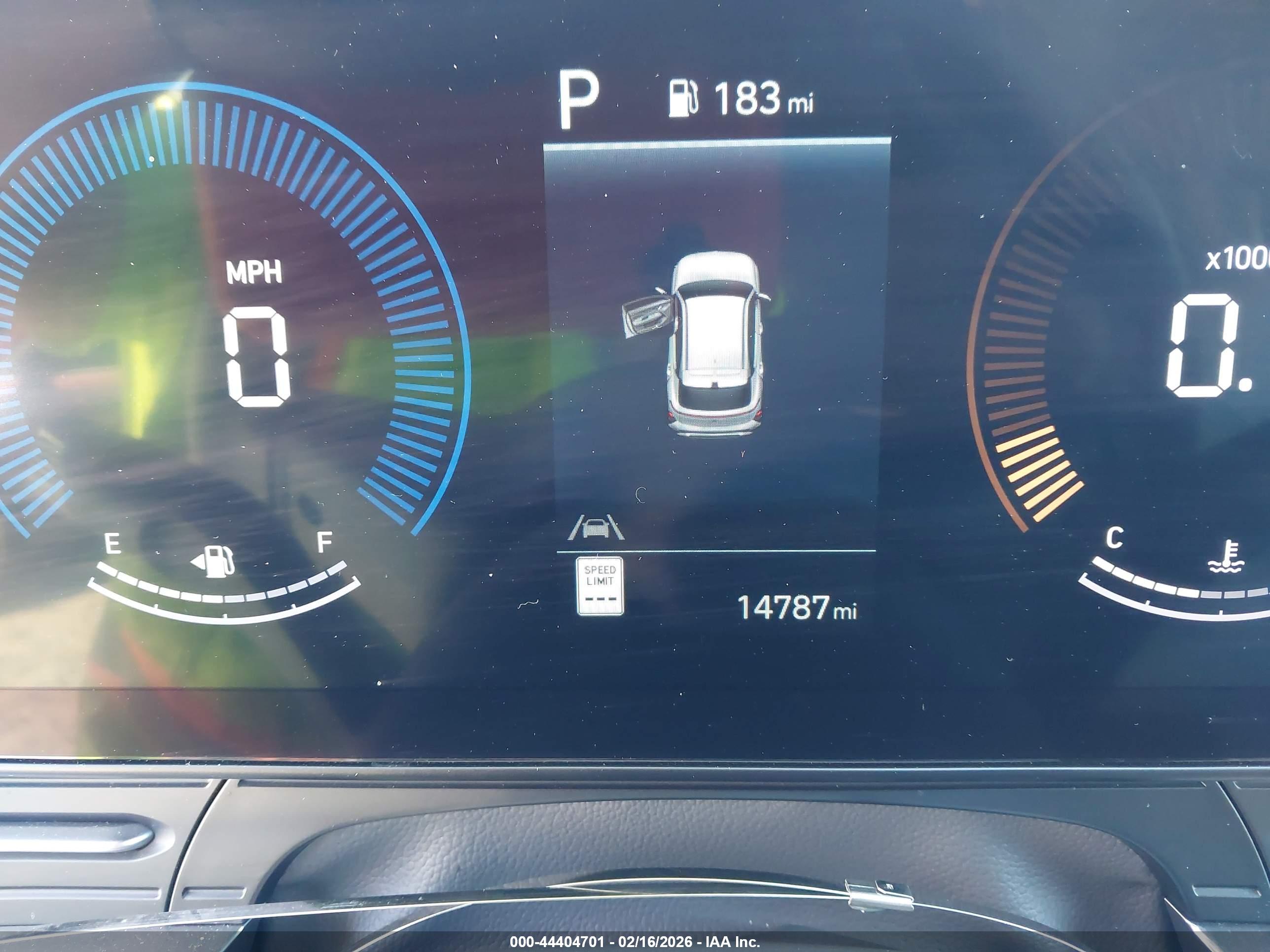HYUNDAI KONA image 7
