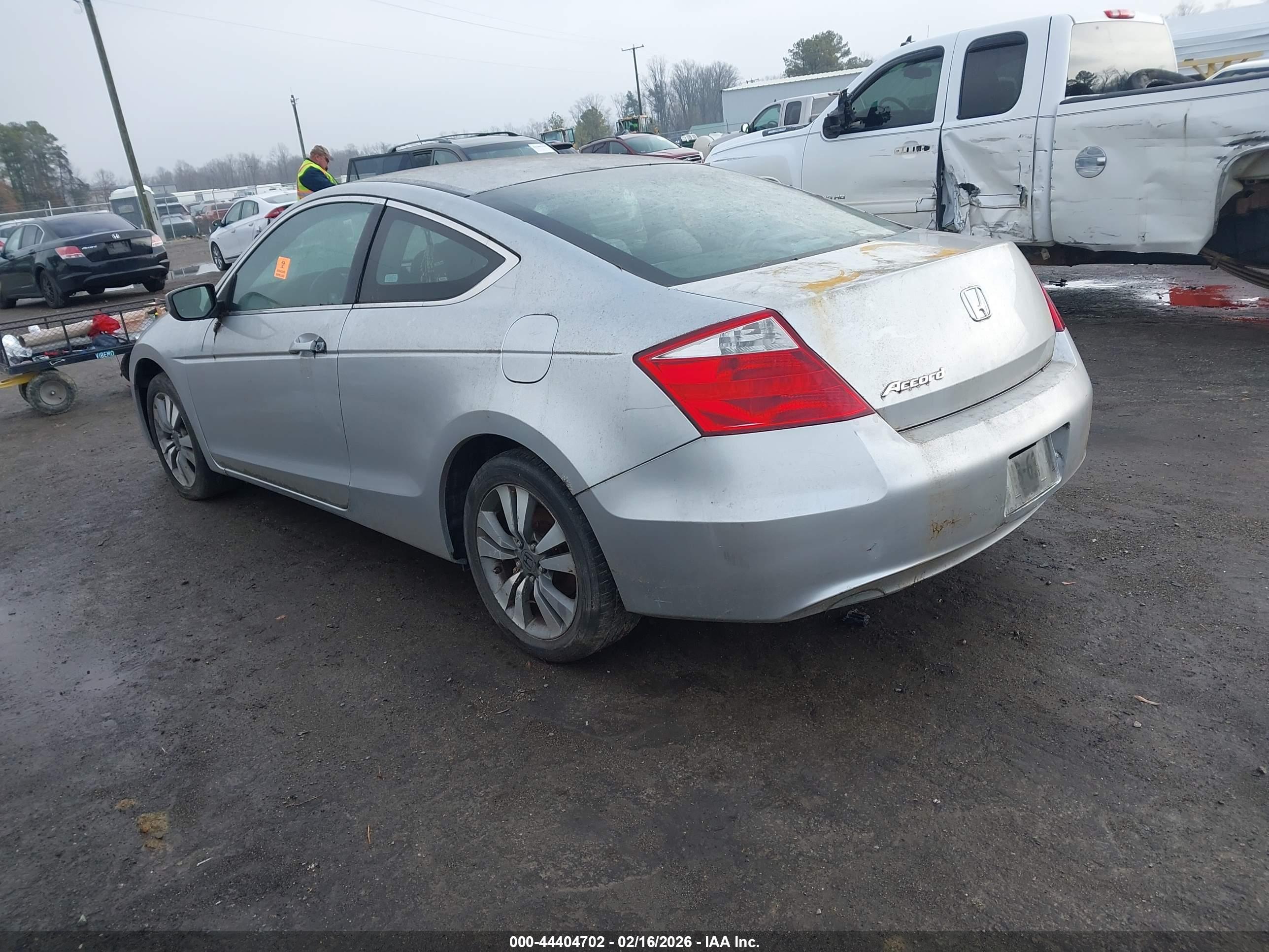 HONDA ACCORD image 3